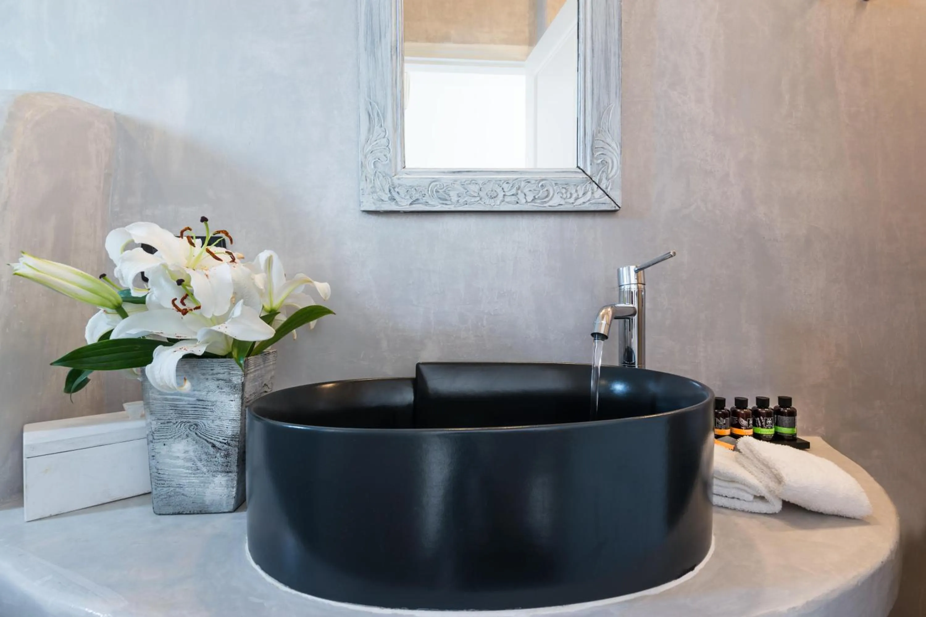 Bathroom in Alta Mare by Andronis