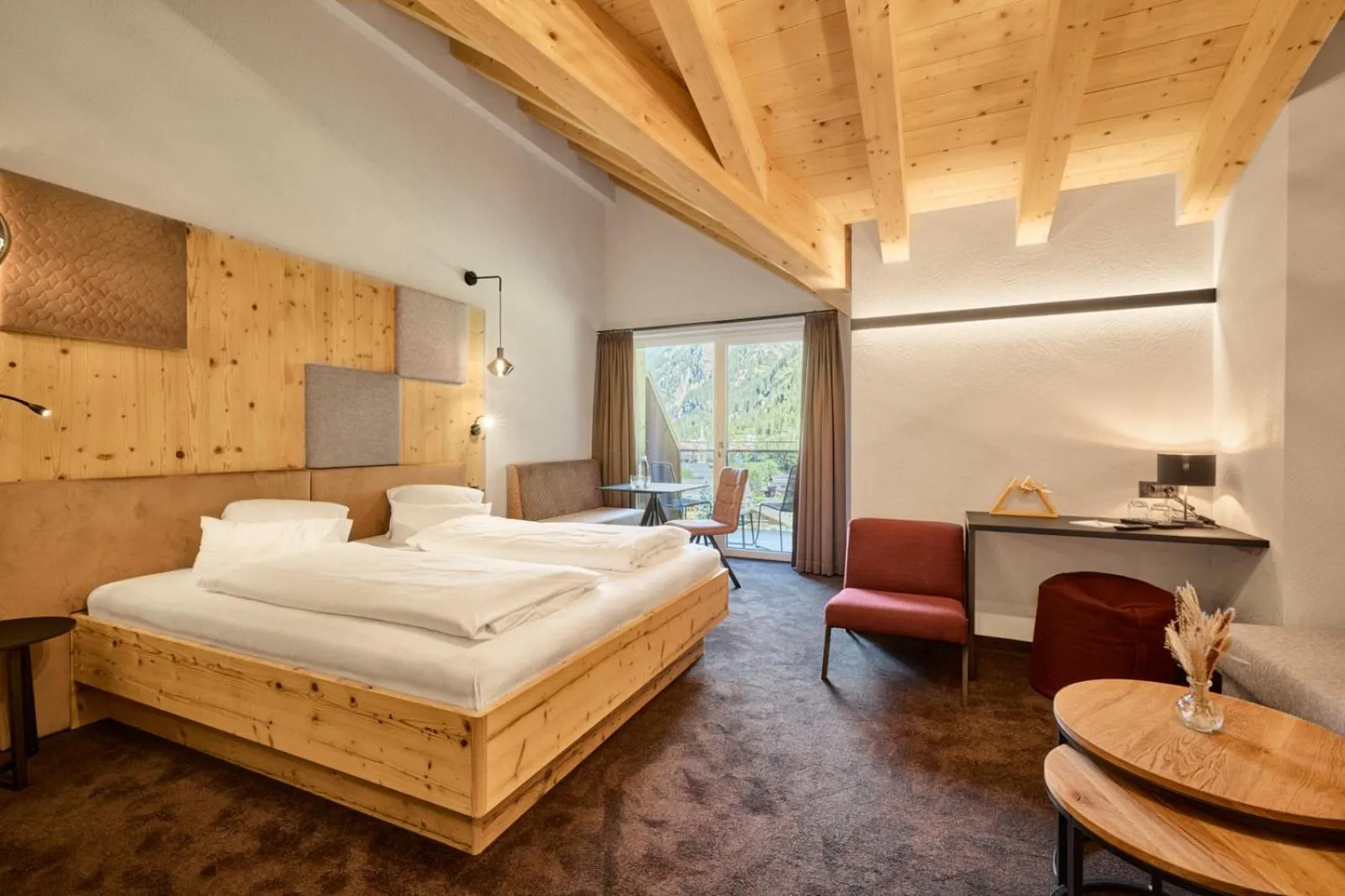 View (from property/room), Bed in Natur Alpin Hotel Feichtner Hof