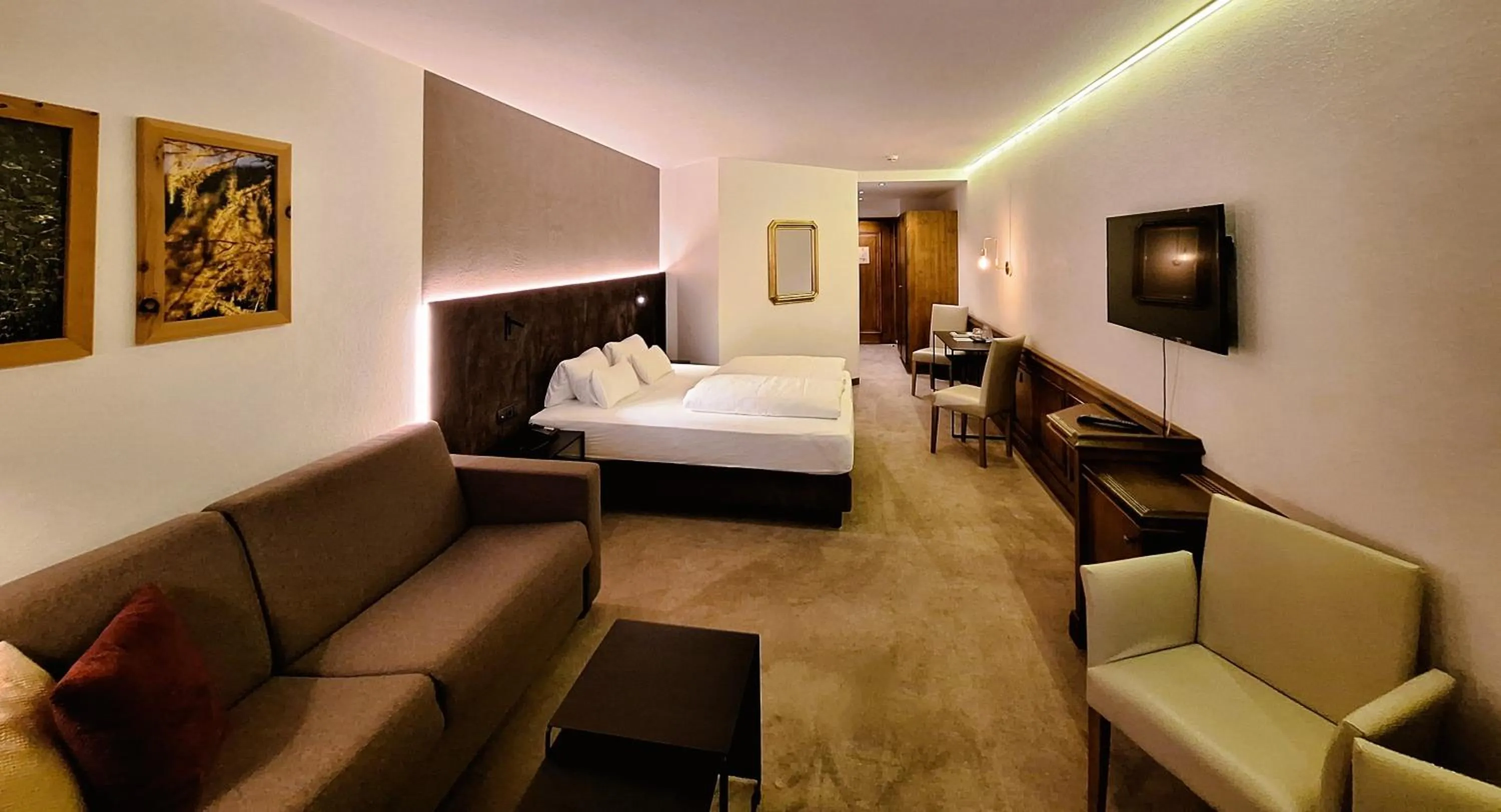 Photo of the whole room, Bed in Natur Alpin Hotel Feichtner Hof