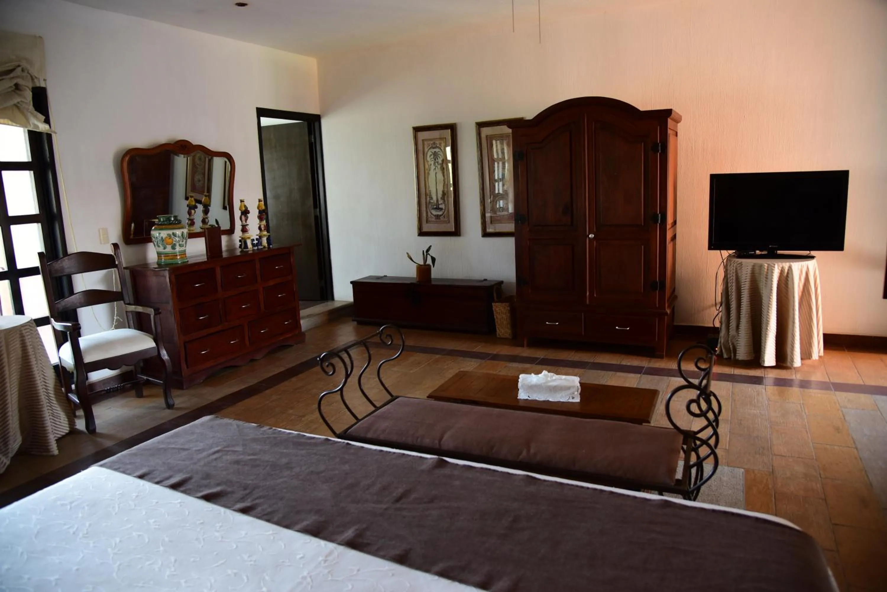 Photo of the whole room in Hacienda La Magdalena