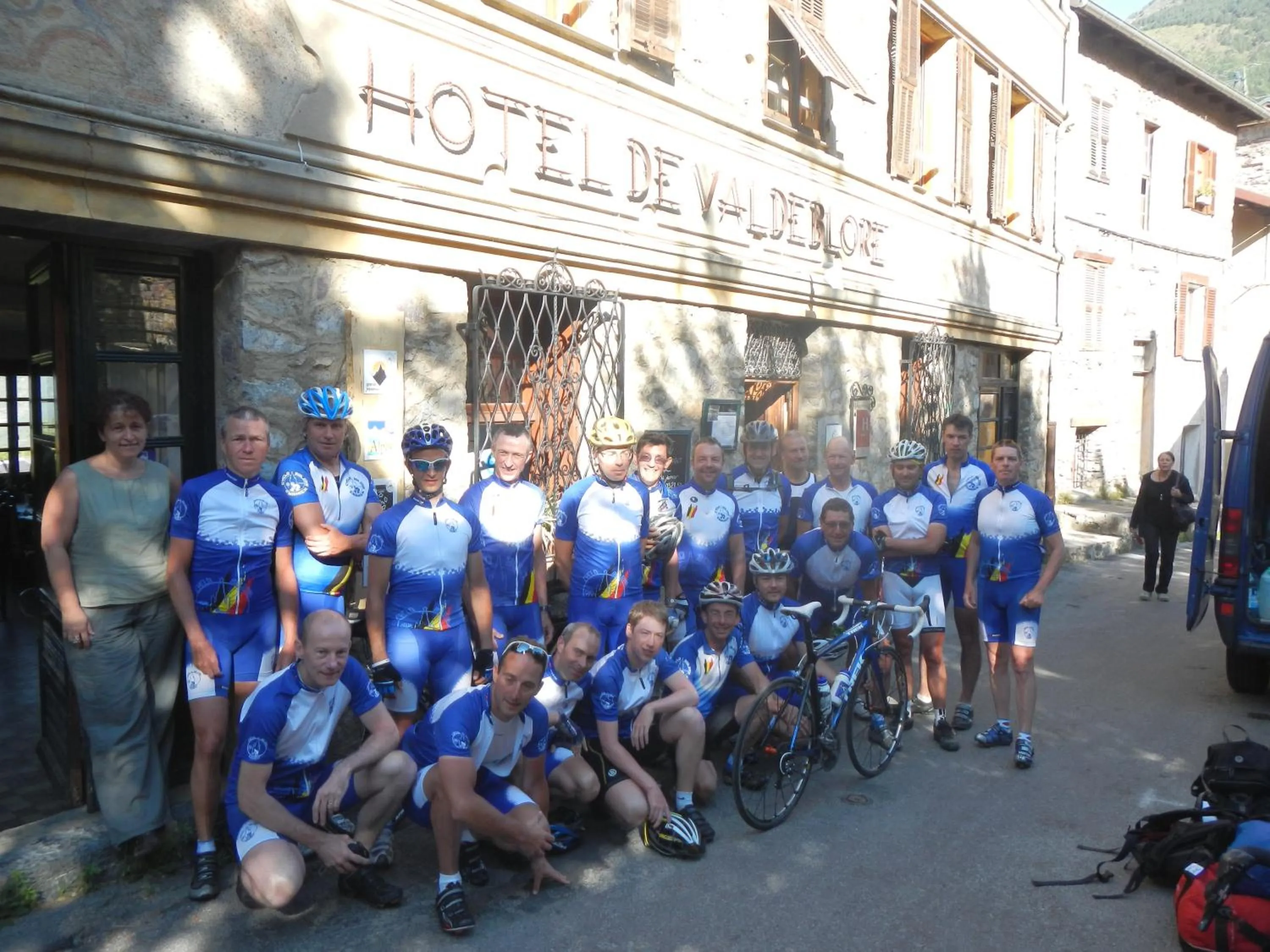 group of guests in Hôtel de Valdeblore