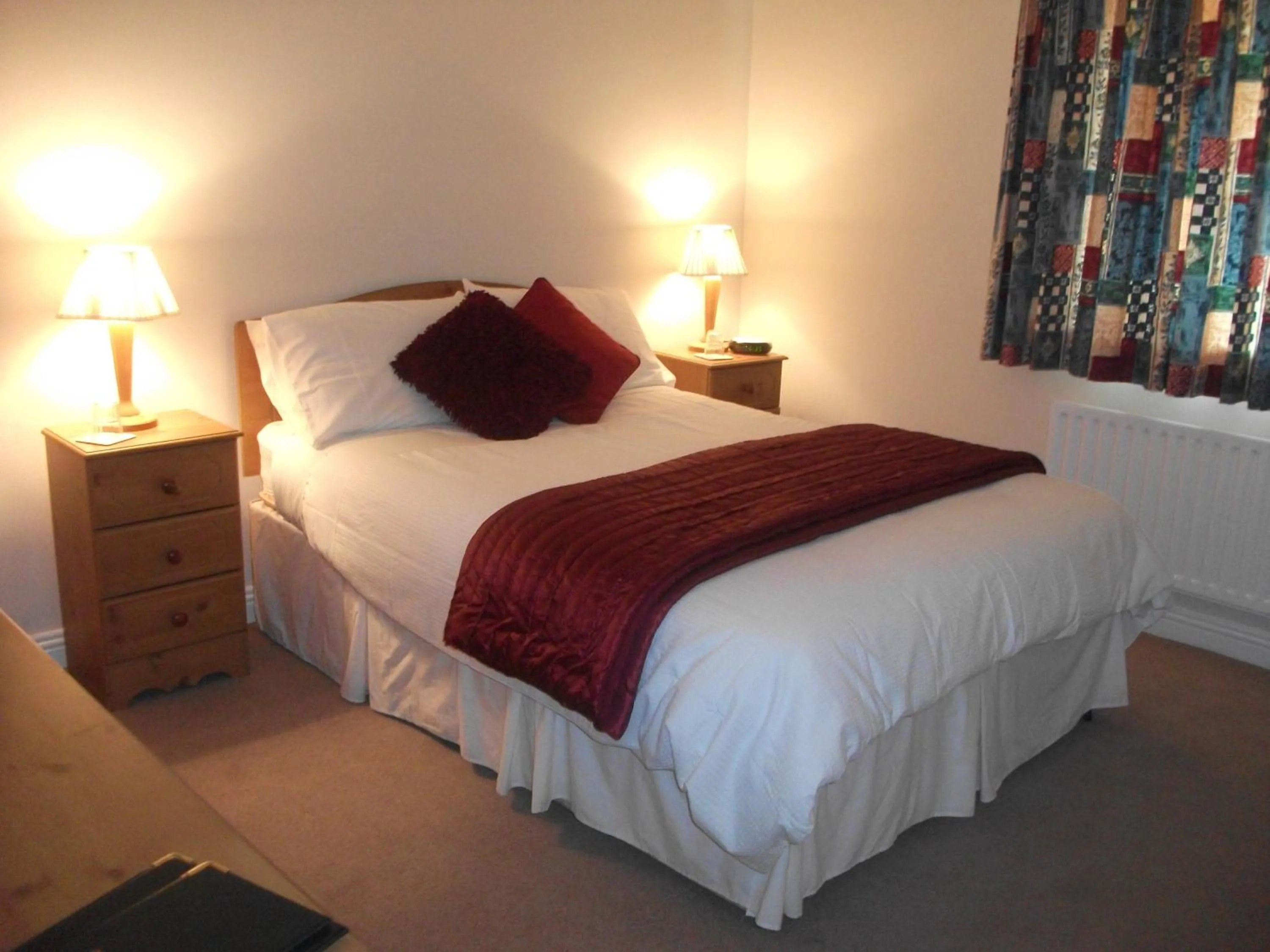 Bed in Rocksberry Bed & Breakfast