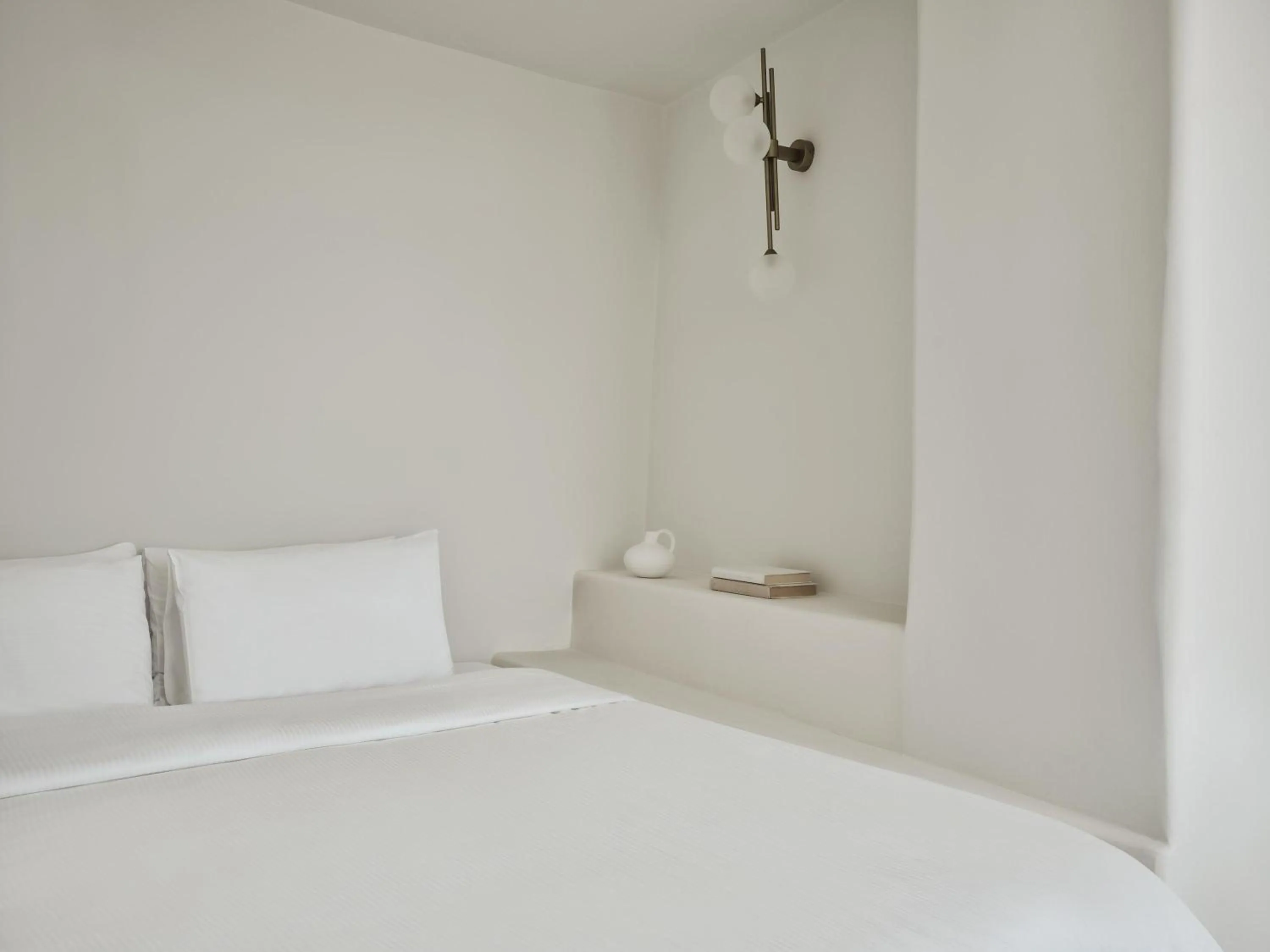 Bathroom, Bed in Andronis Boutique Hotel