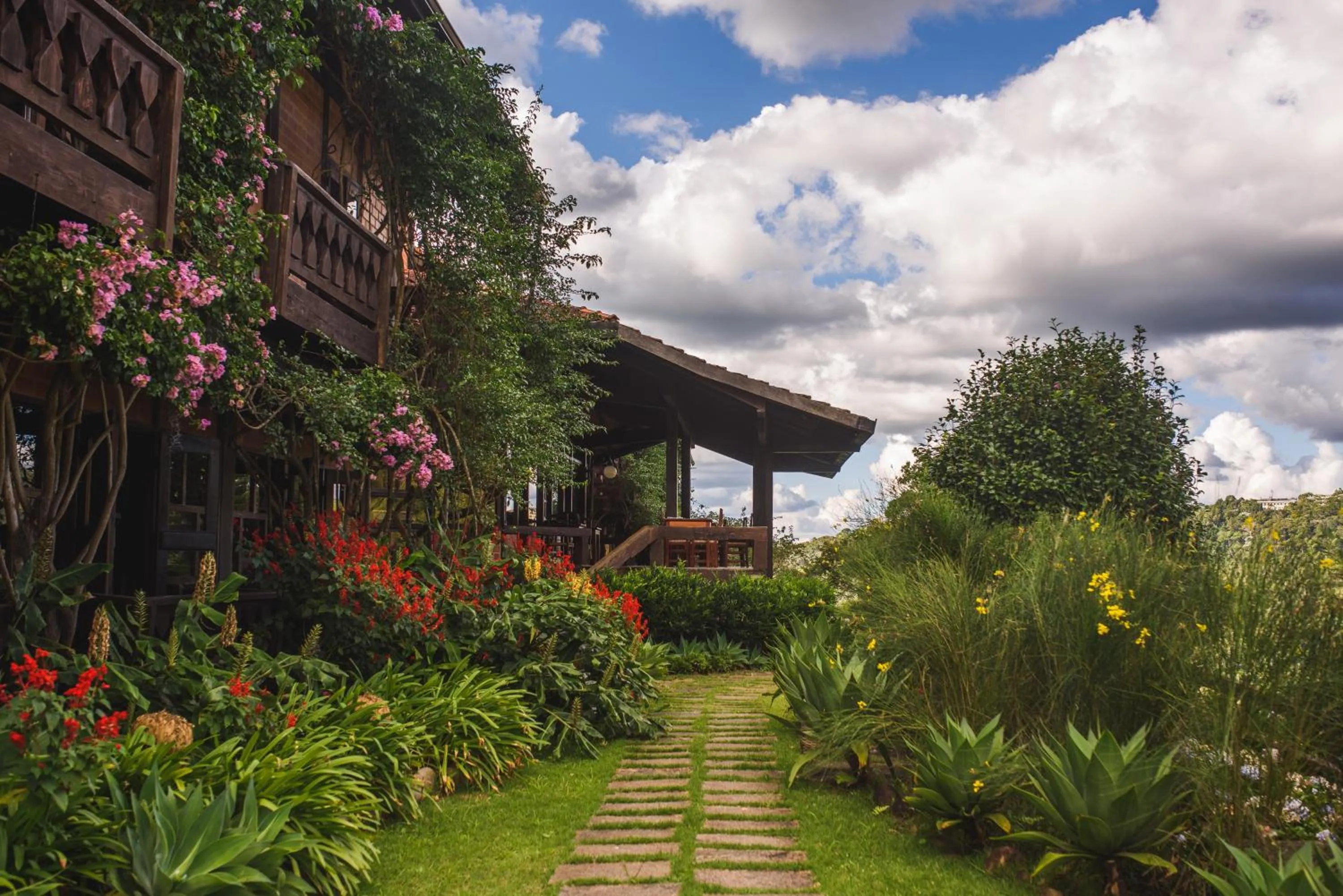Garden in Pousada Pedra Azul