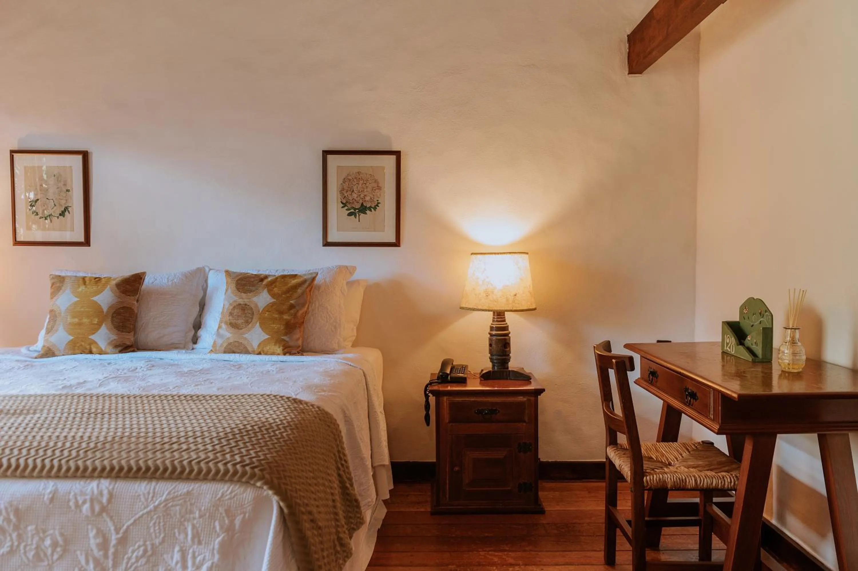 Photo of the whole room, Bed in Pousada Pedra Azul