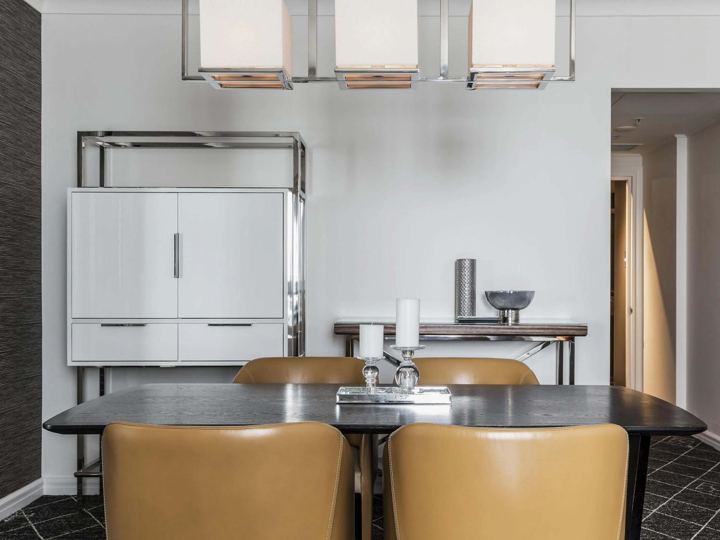 Bedroom in Swissotel Sydney