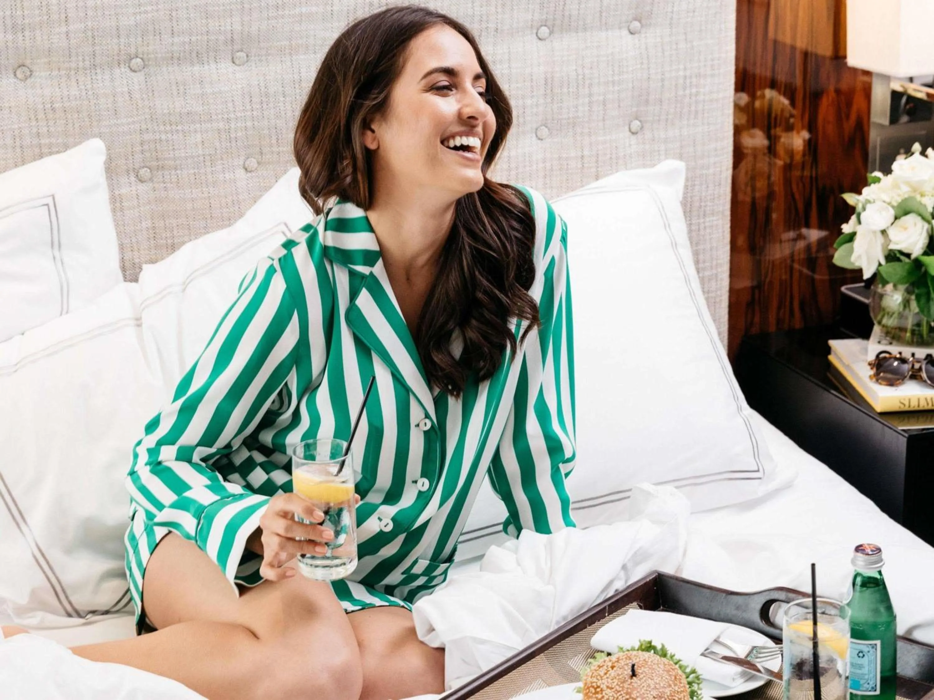 Bedroom in Swissotel Sydney