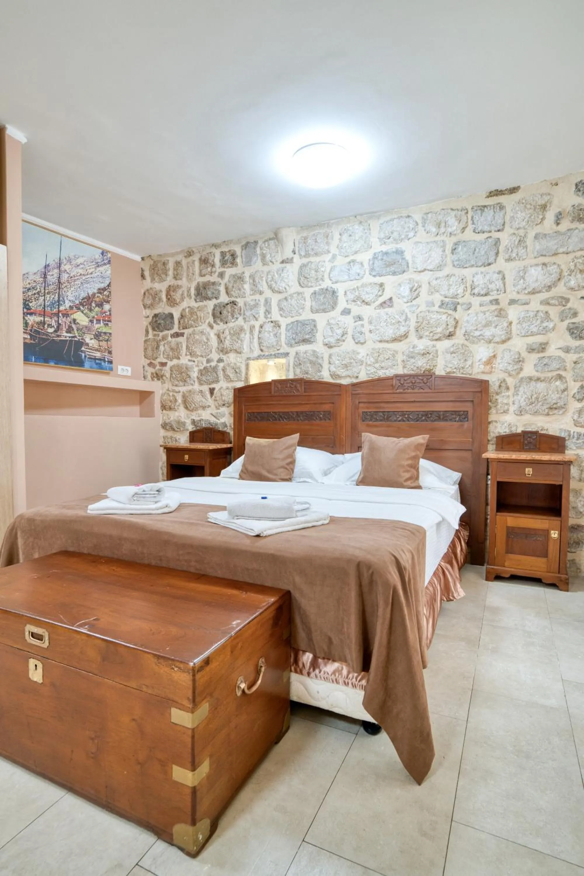 Bed in Hotel Rendez Vous