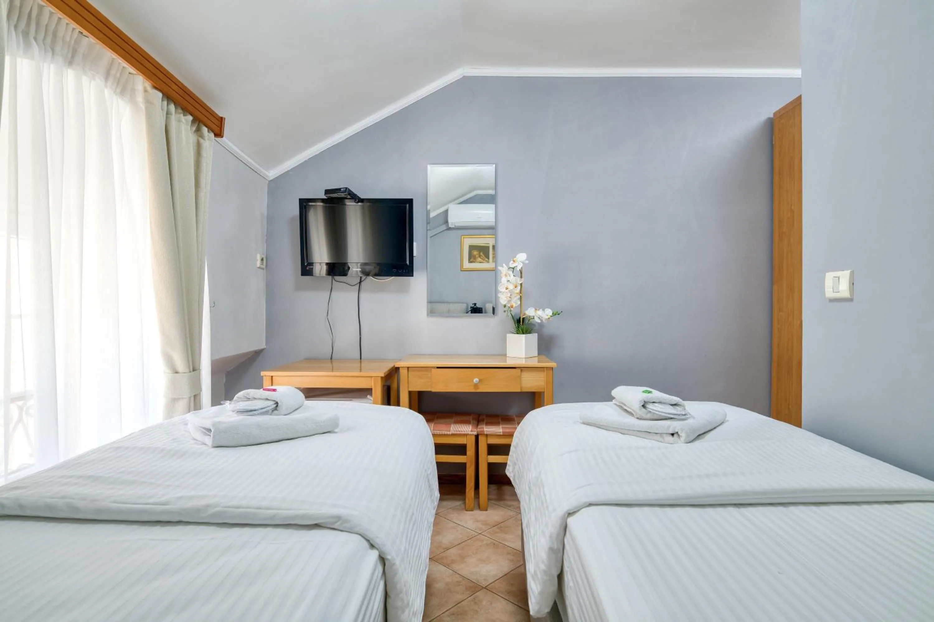 Bed in Hotel Rendez Vous