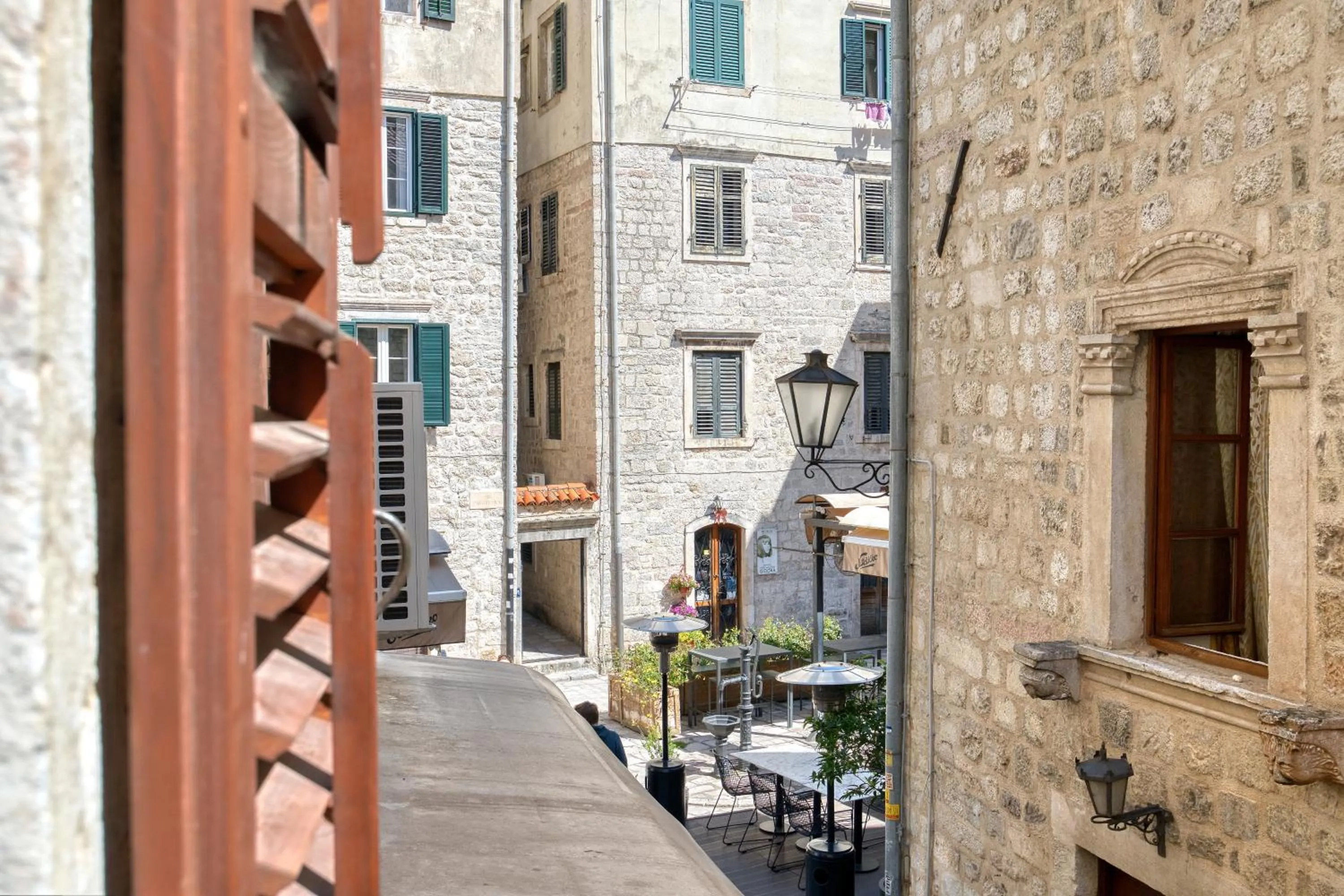 City view in Hotel Rendez Vous