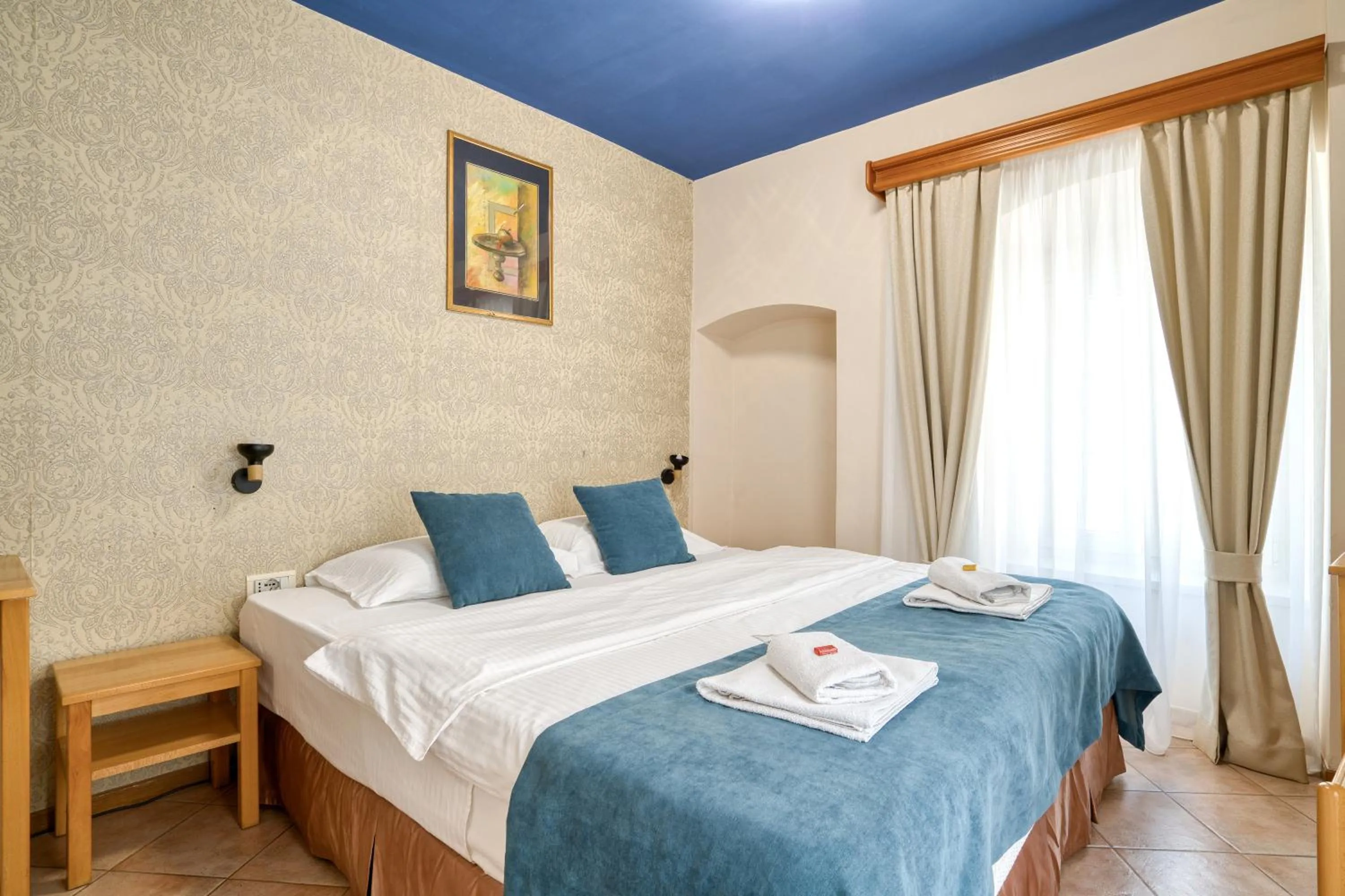 Bed in Hotel Rendez Vous