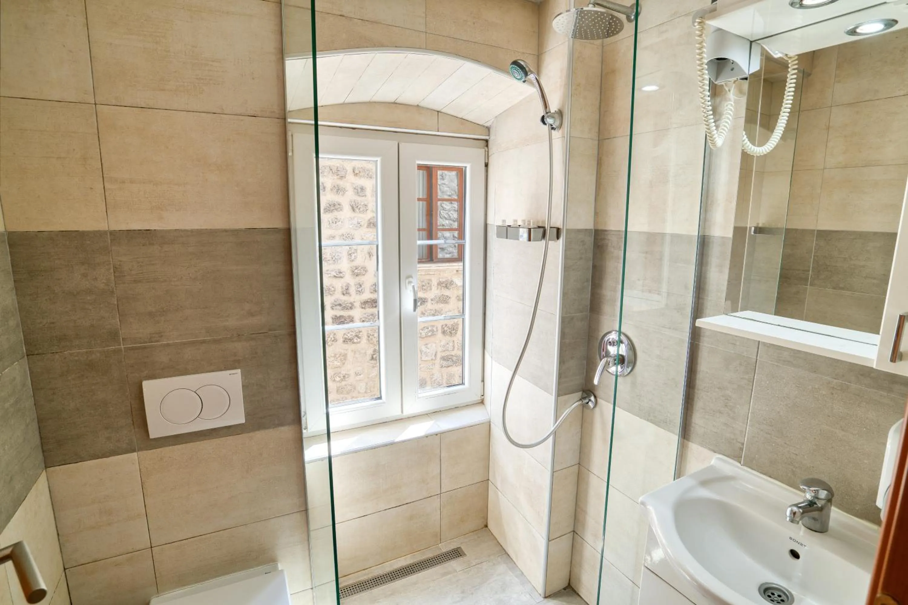 Bathroom in Hotel Rendez Vous