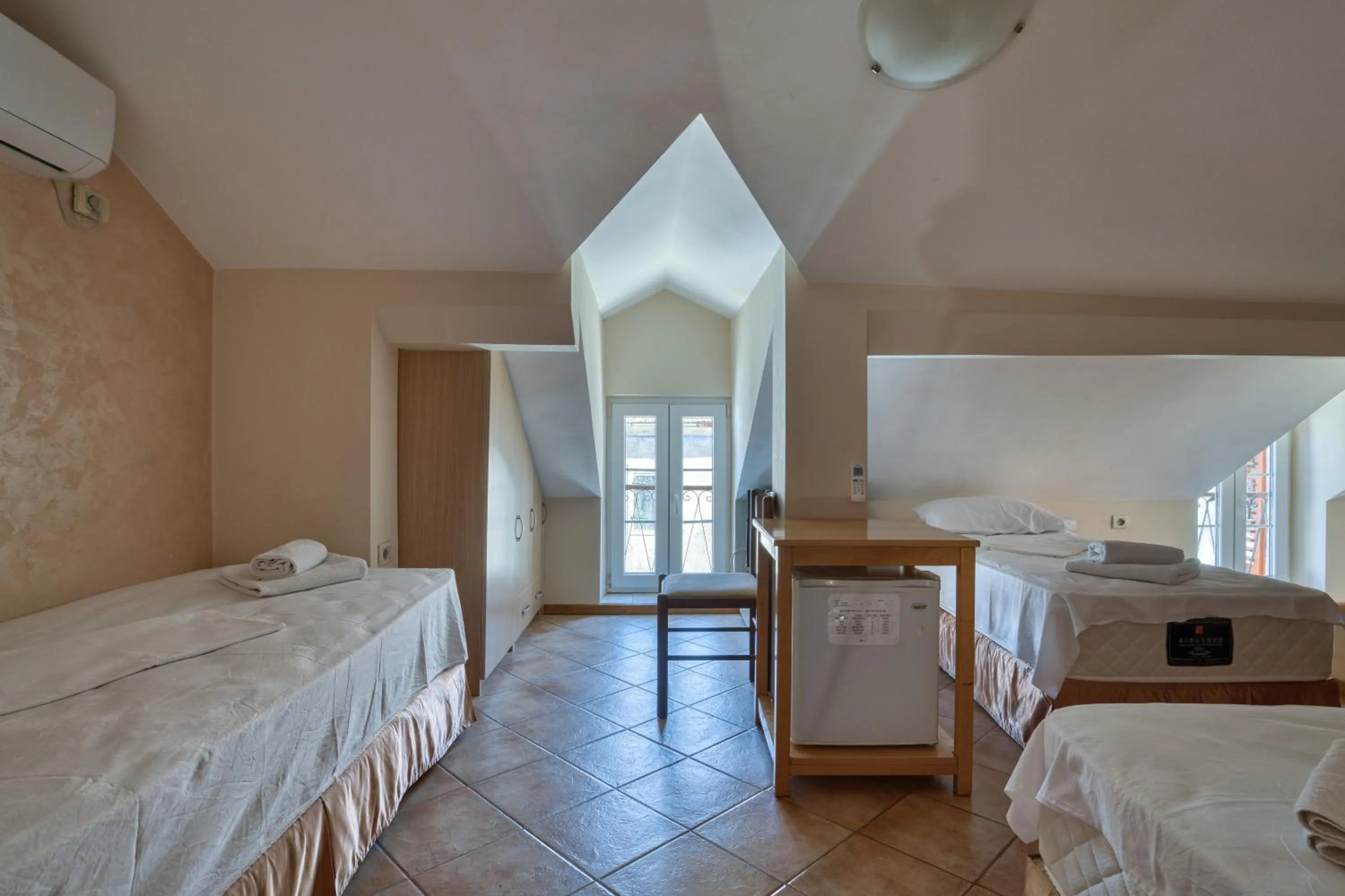 Bed in Hotel Rendez Vous