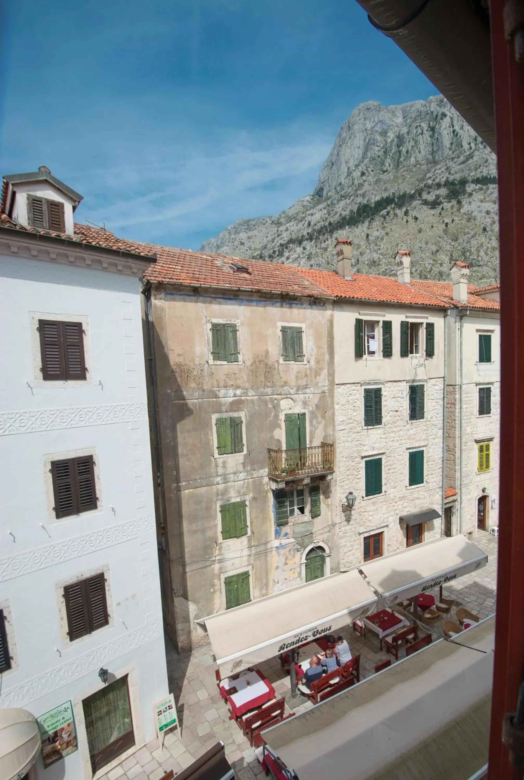 Nearby landmark in Hotel Rendez Vous