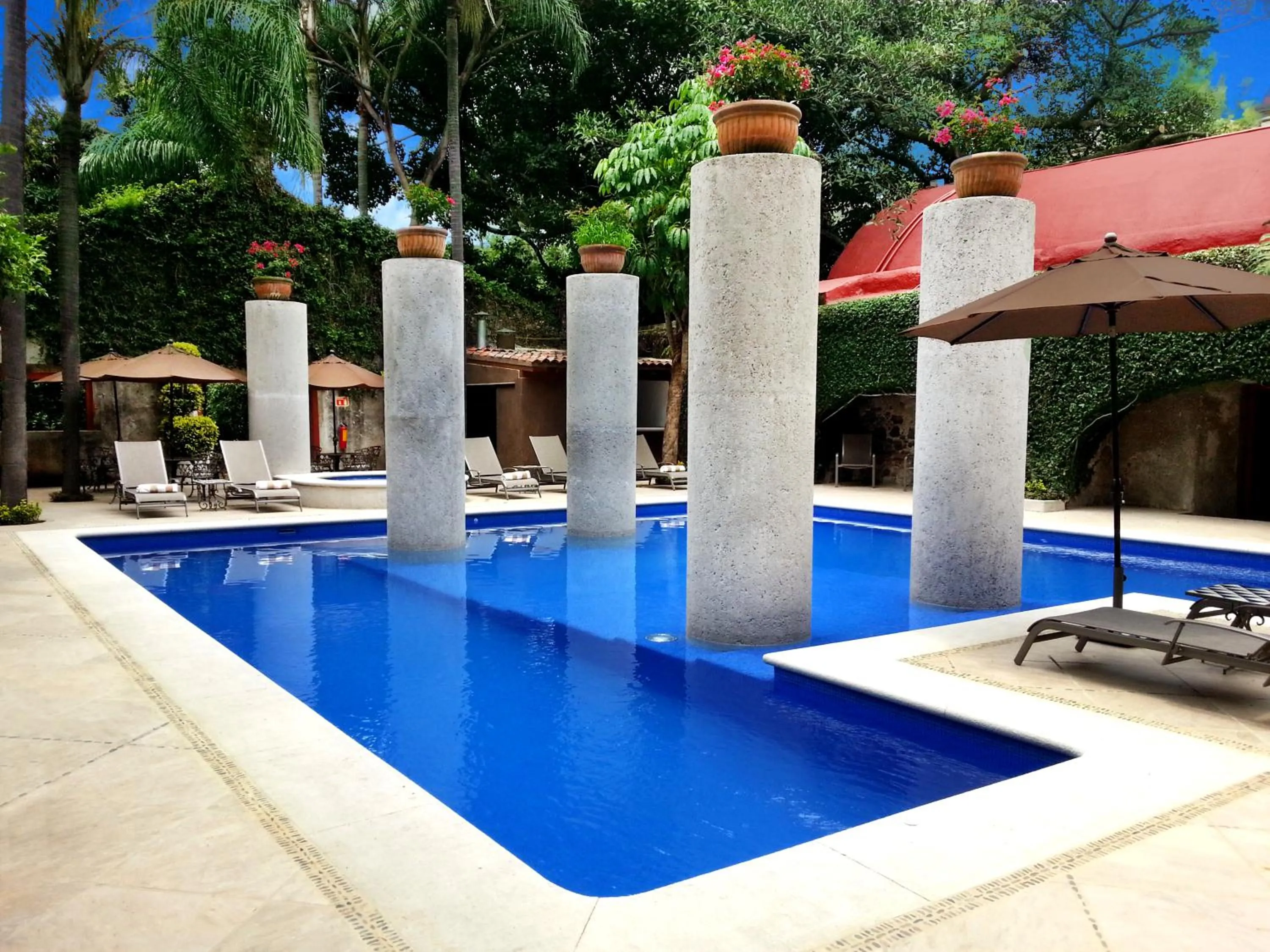 Swimming pool in Hotel & Spa Hacienda de Cortés