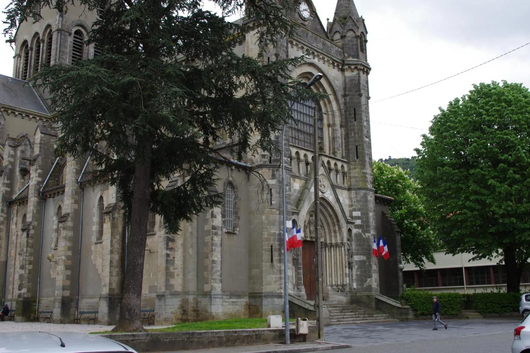 Property building in les camélias