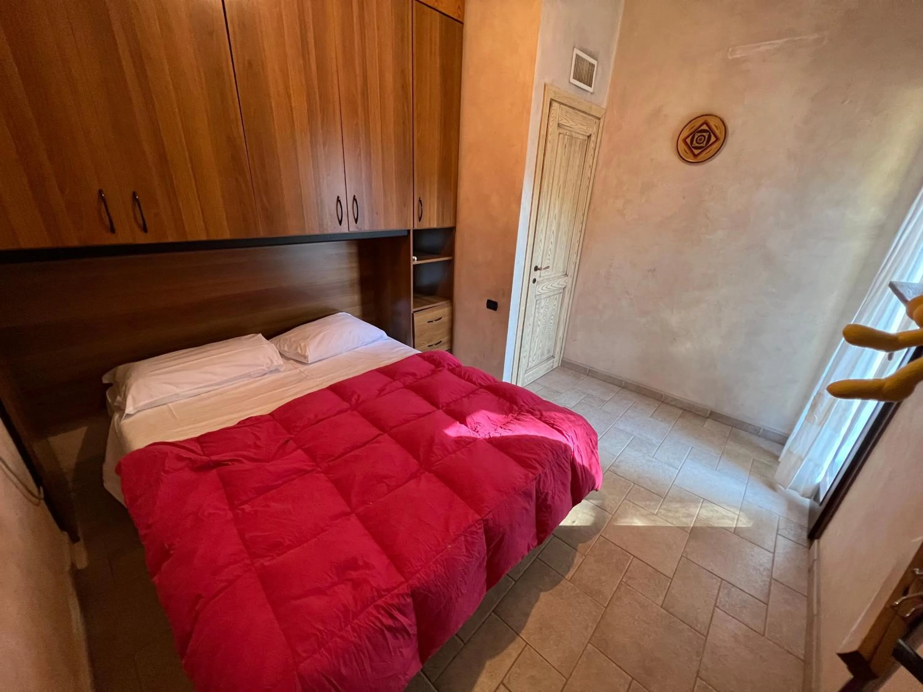 Bedroom, Bed in In campagna da Nino