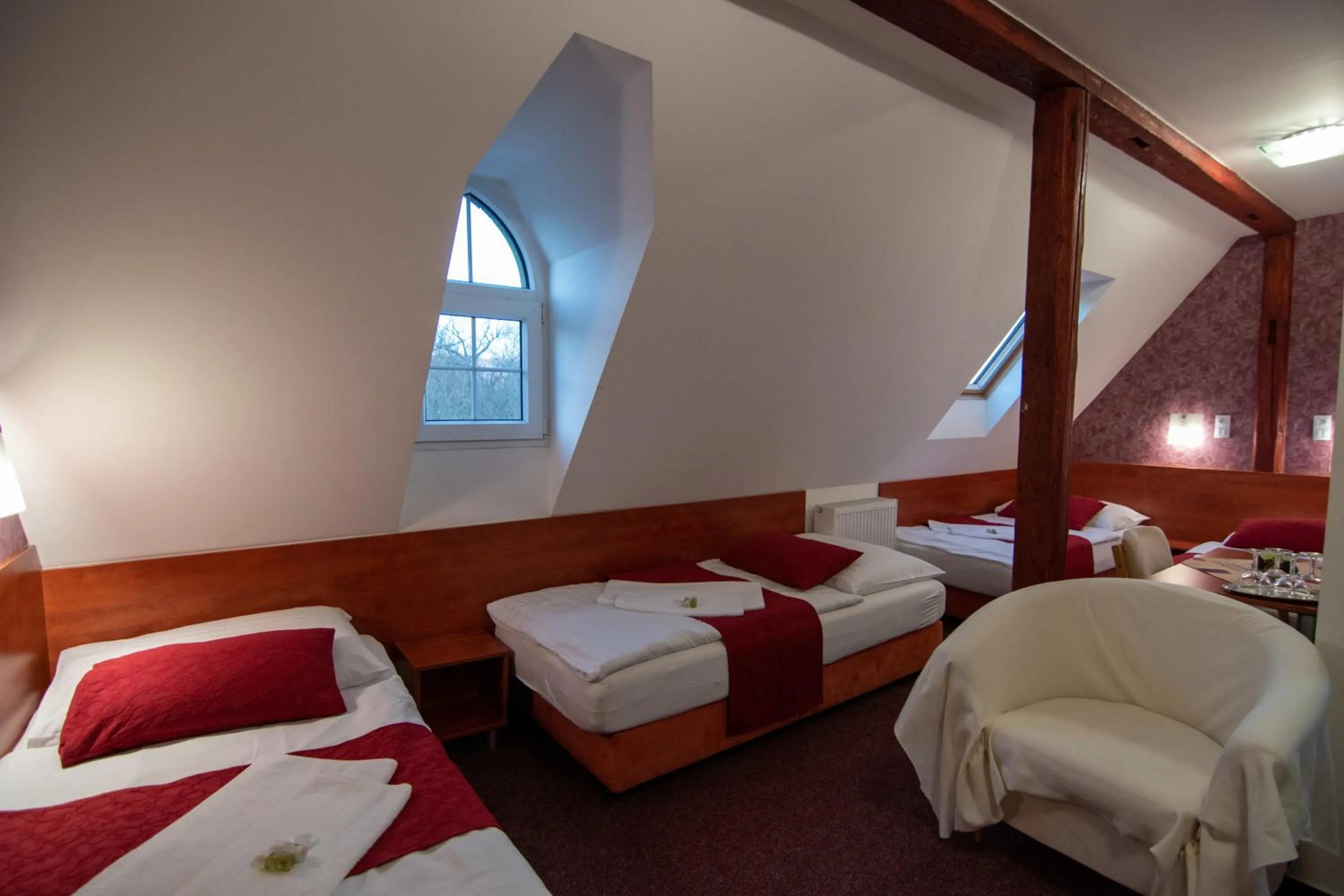 Photo of the whole room, Bed in Hotel U Kaple