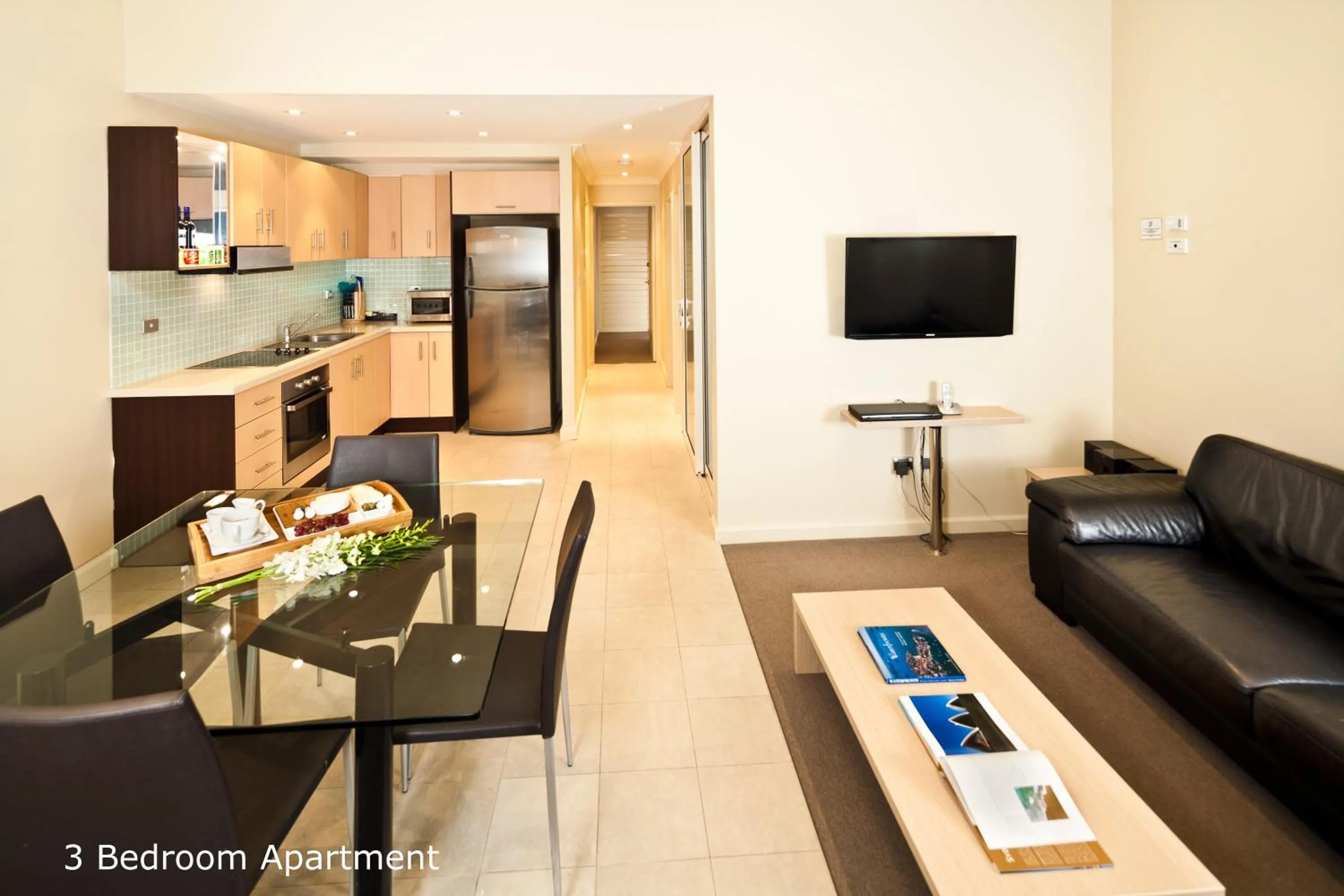 TV and multimedia in Best Western Plus Hotel Stellar