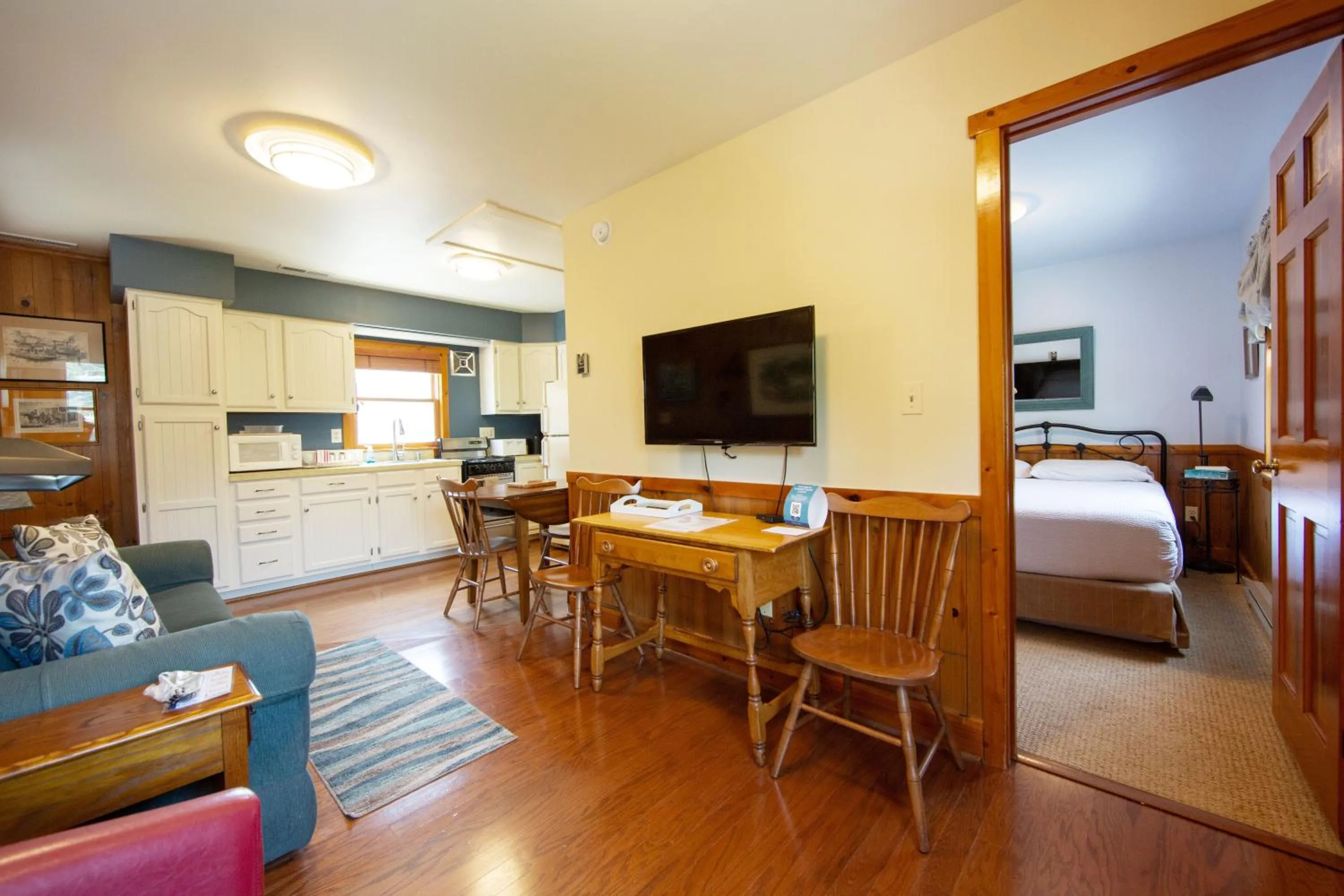 Queen Room with Town View in Sandaway Suites & Beach