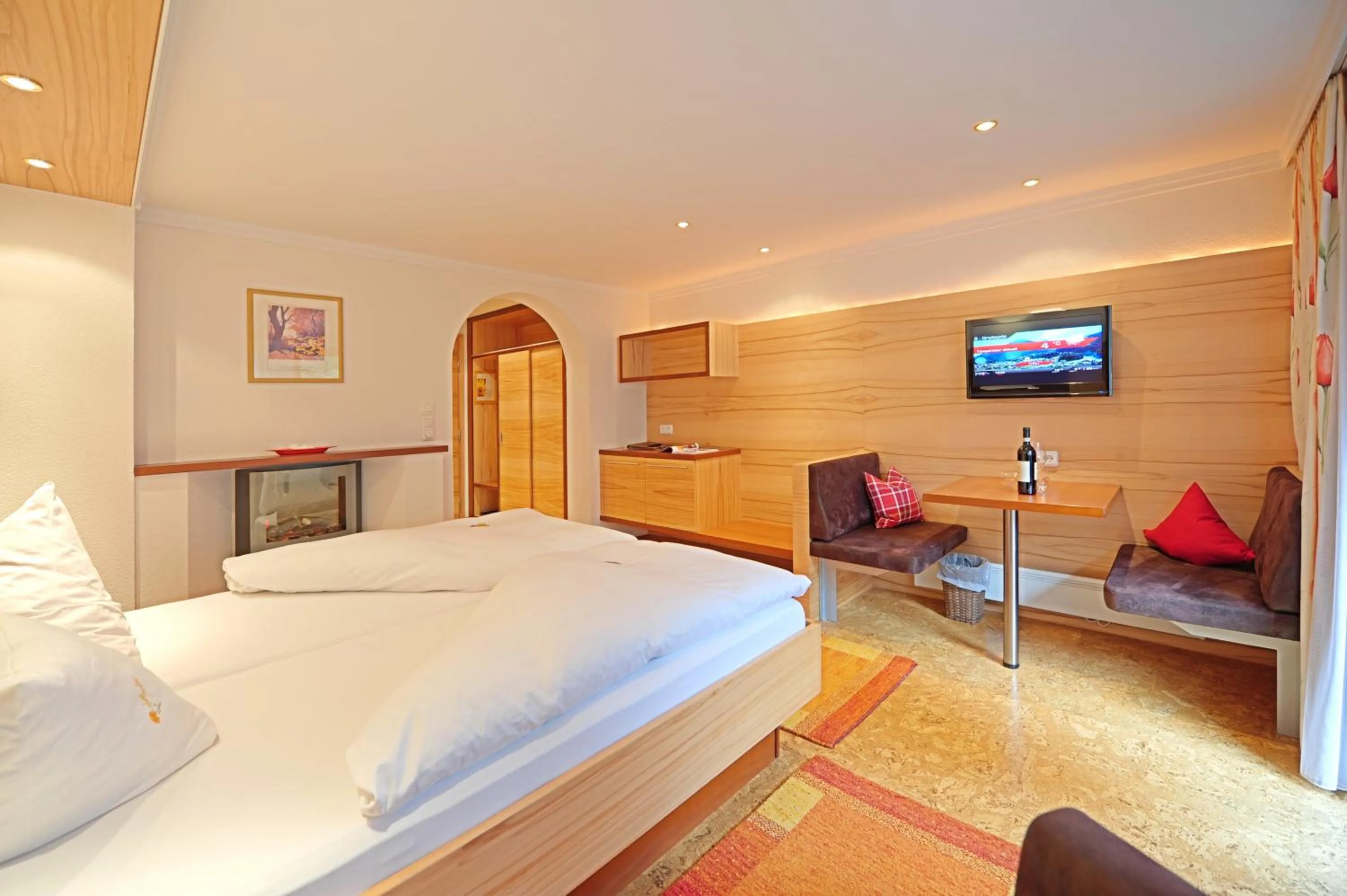 Photo of the whole room, Bed in Hotel Arnika