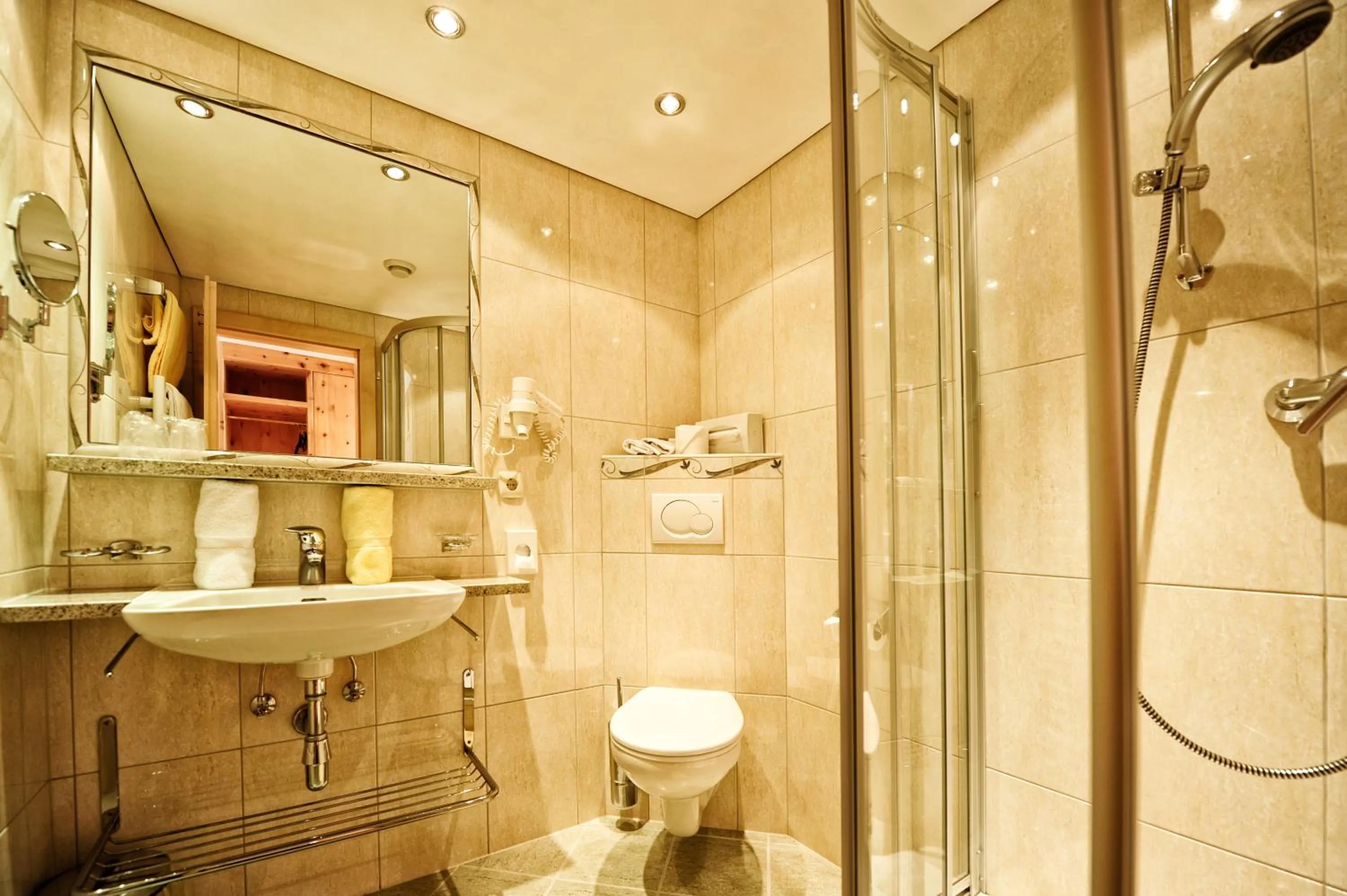 Toilet in Hotel Arnika