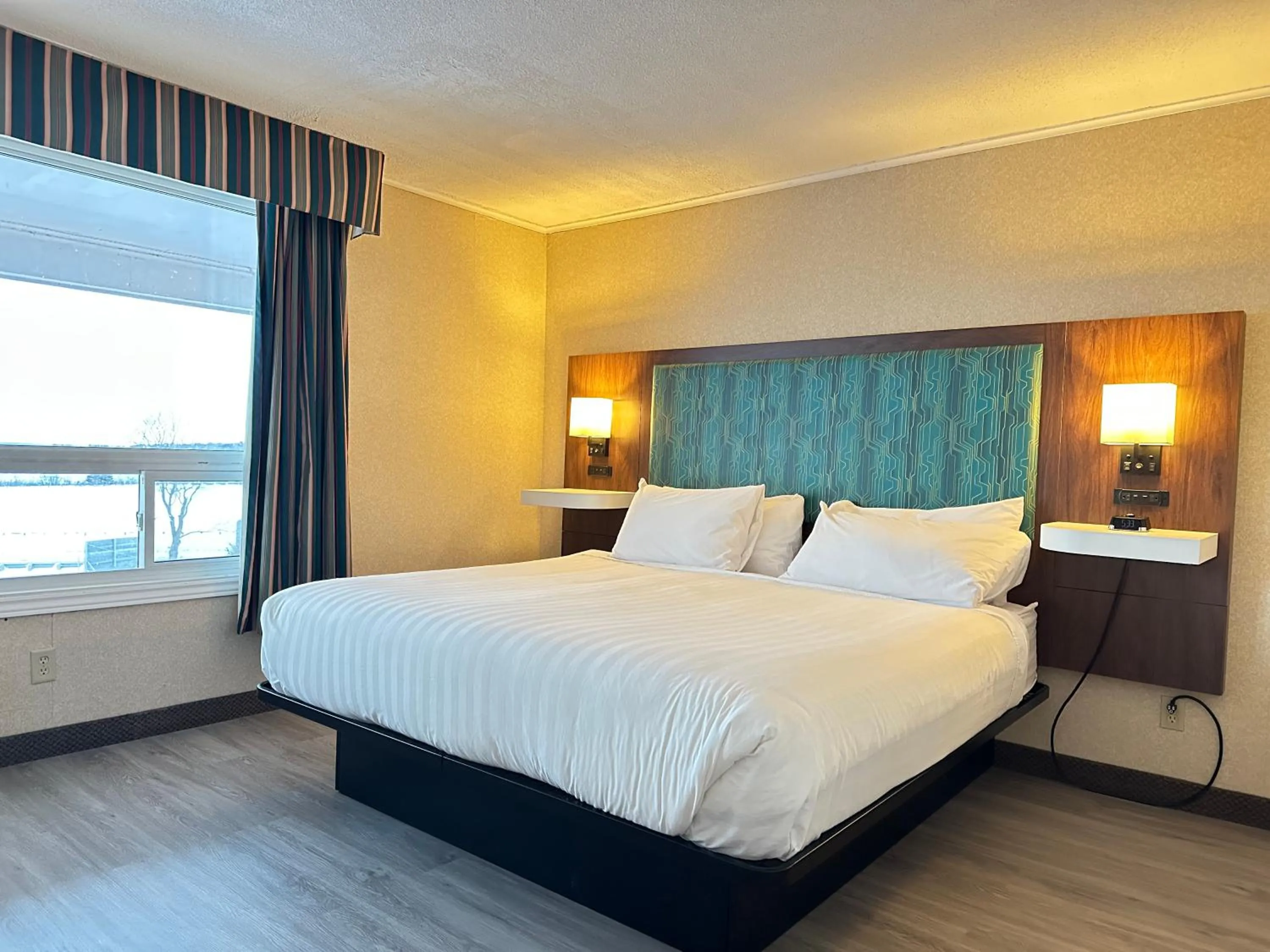 Bed in Travelodge by Wyndham Amherst