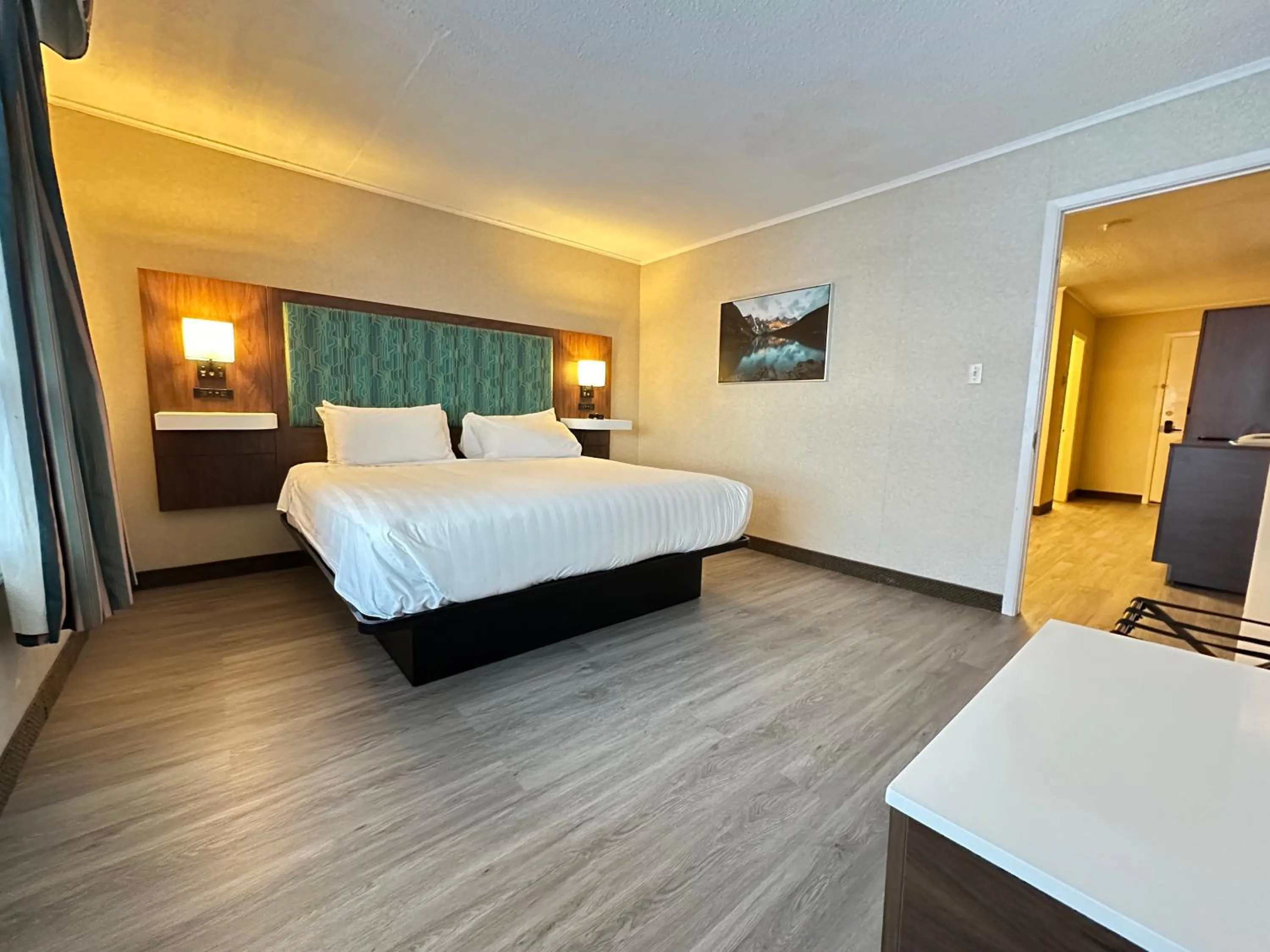 Bed in Travelodge by Wyndham Amherst