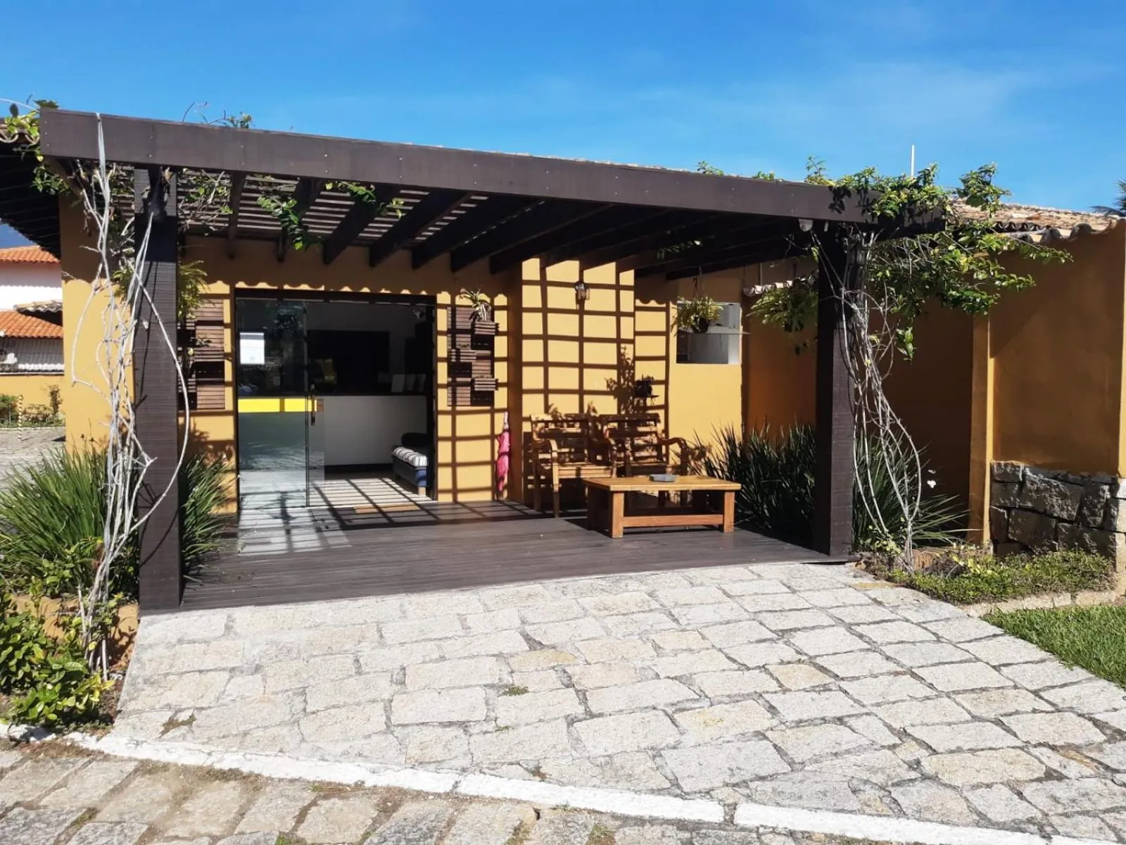 Lobby or reception in Pousada Casa Amarela