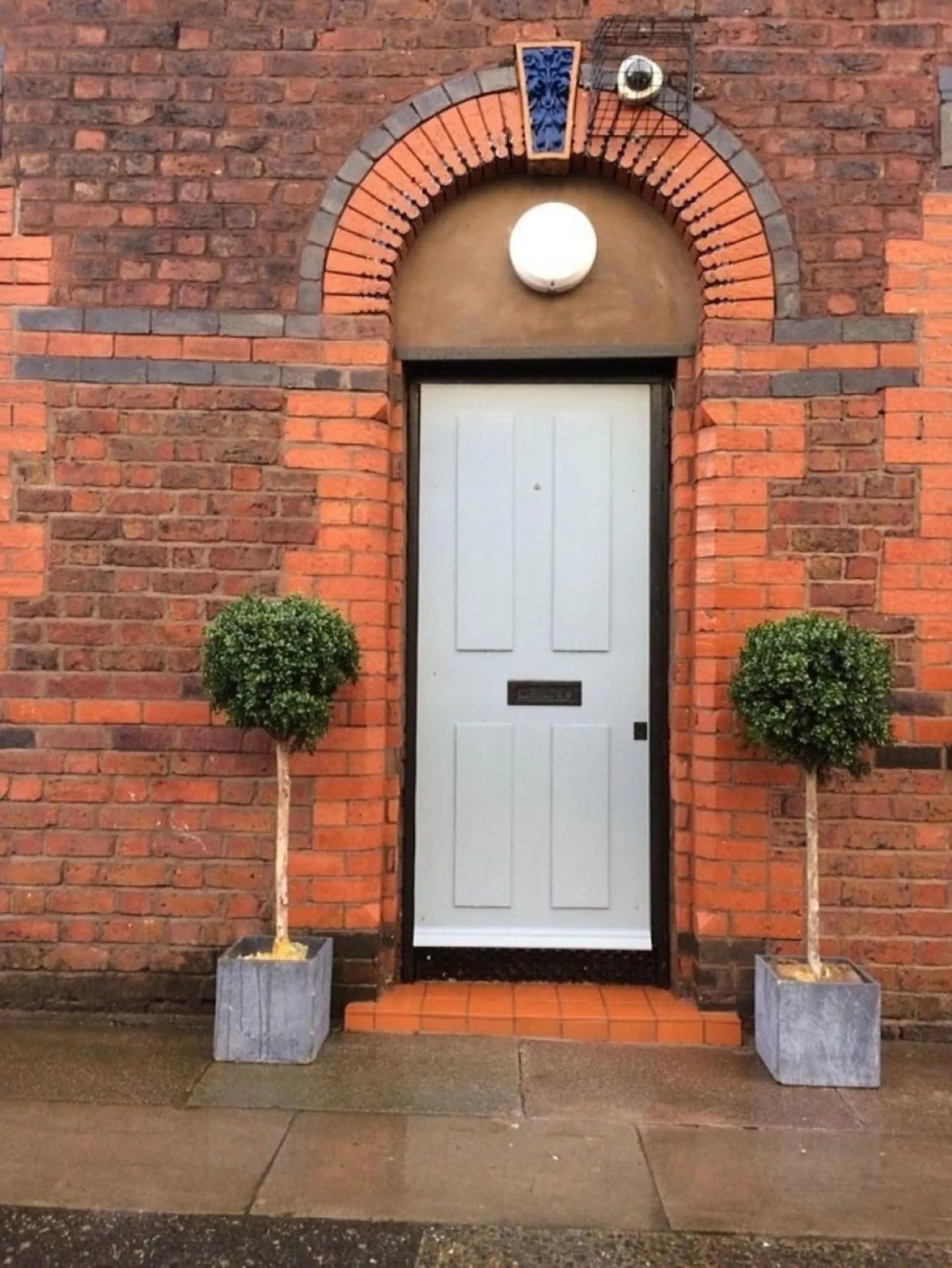 Facade/entrance in The Liverpool Pod Travel Hostel