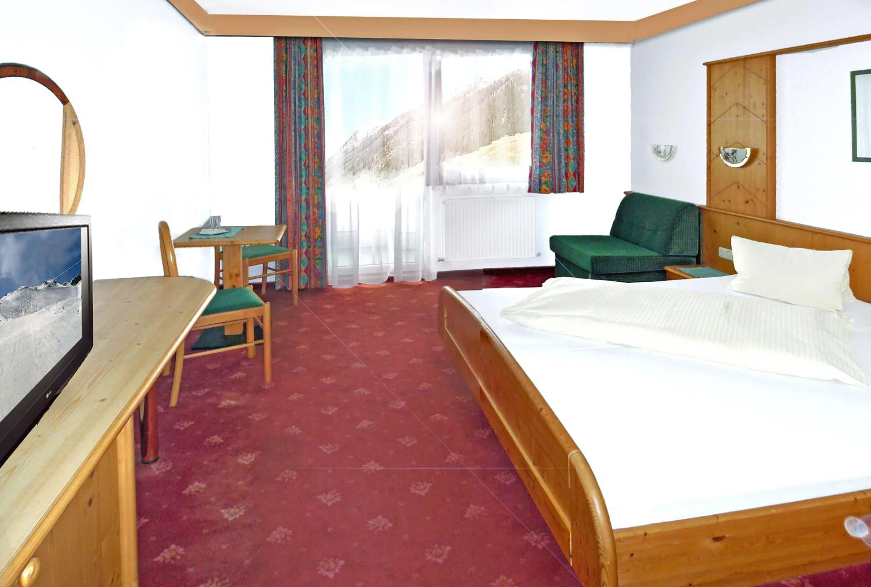 Photo of the whole room, Bed in Hotel Germania