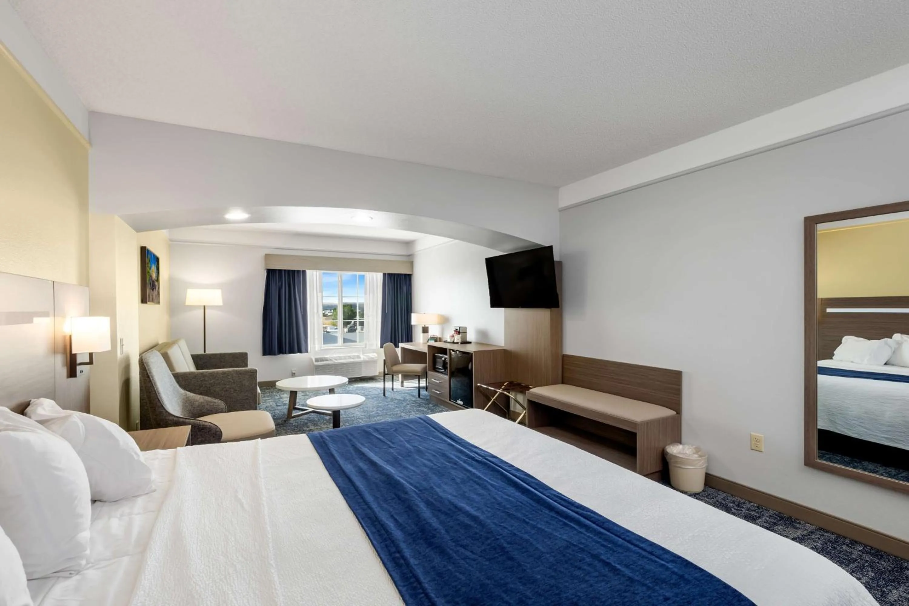 Bed in SureStay Plus Hotel by Best Western Billings