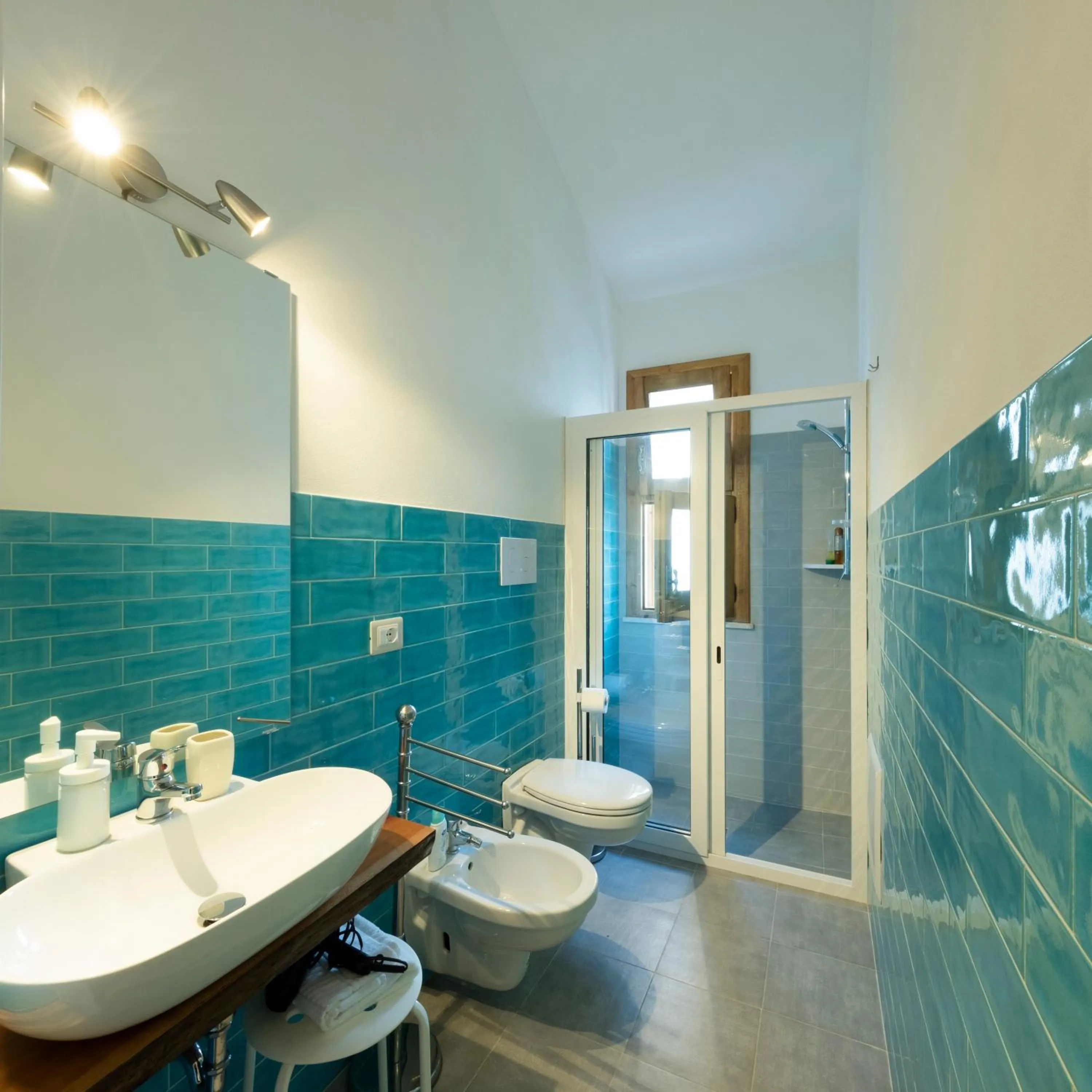 Shower in Stagnone Area Zero