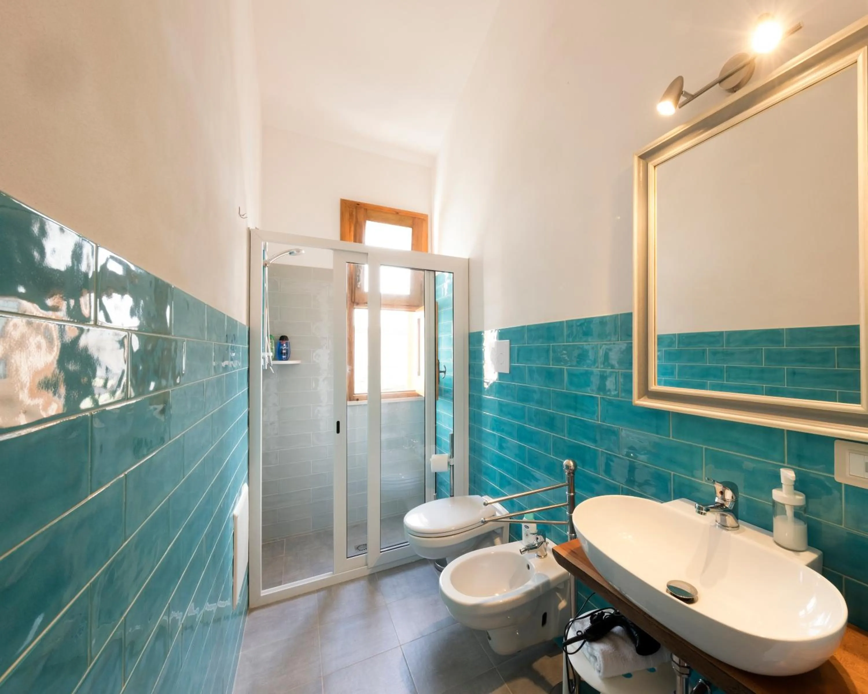 Shower in Stagnone Area Zero