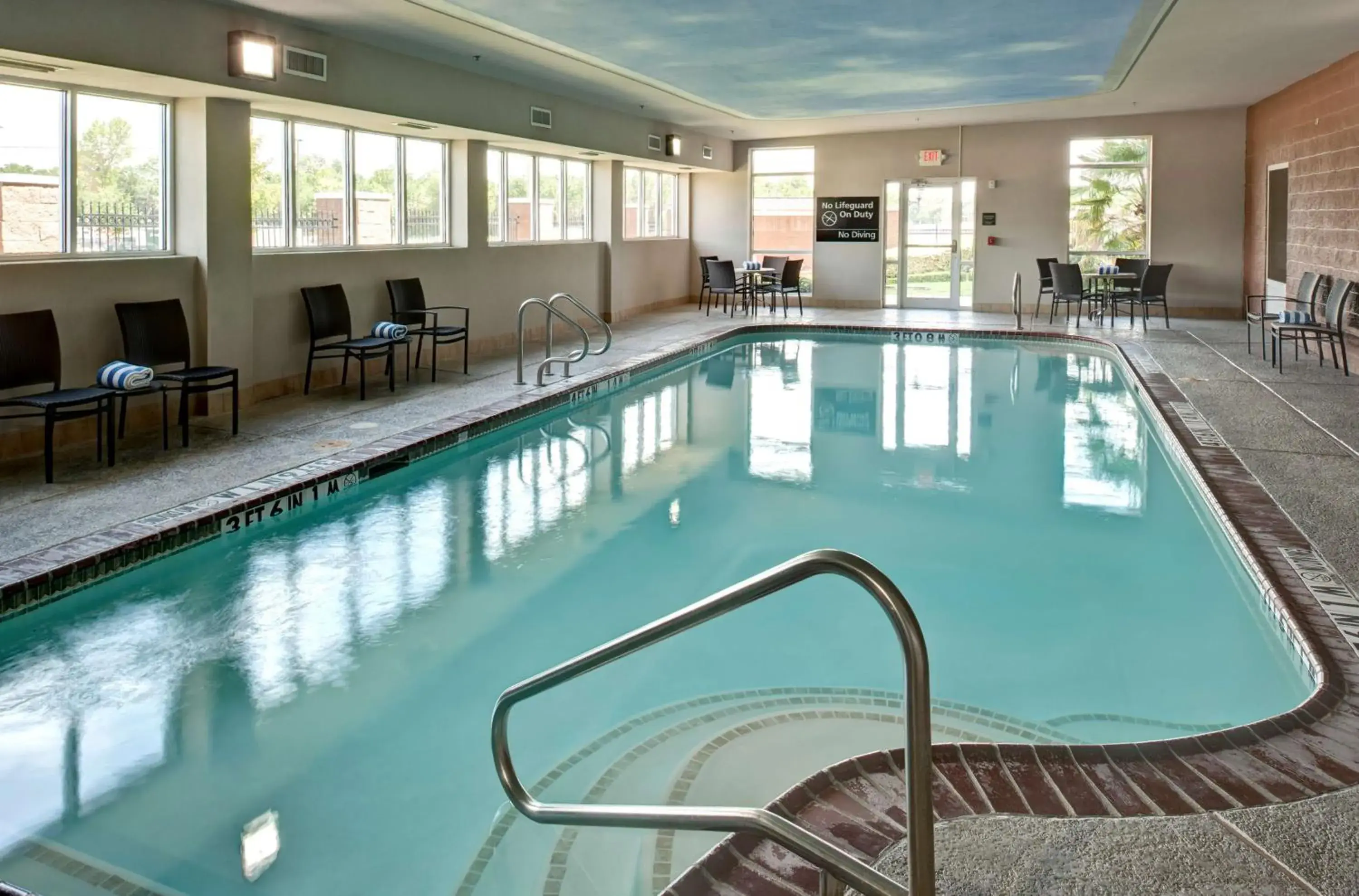 Pool view in Hampton Inn & Suites Texarkana Pool view in Hampton Inn & Suites Texarkana
