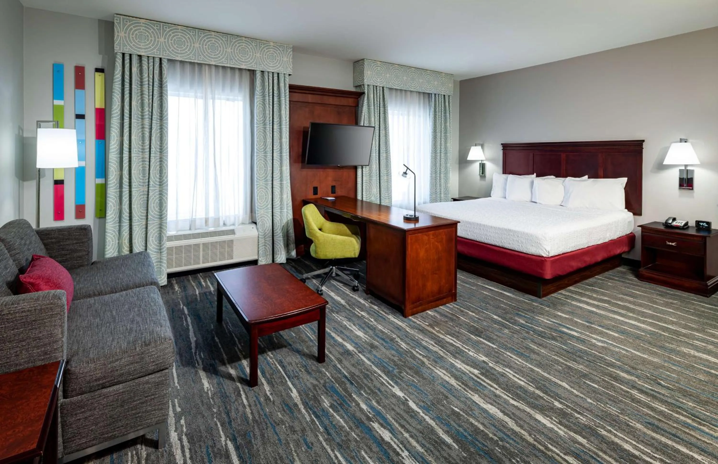 Bedroom, Bed in Hampton Inn & Suites Texarkana