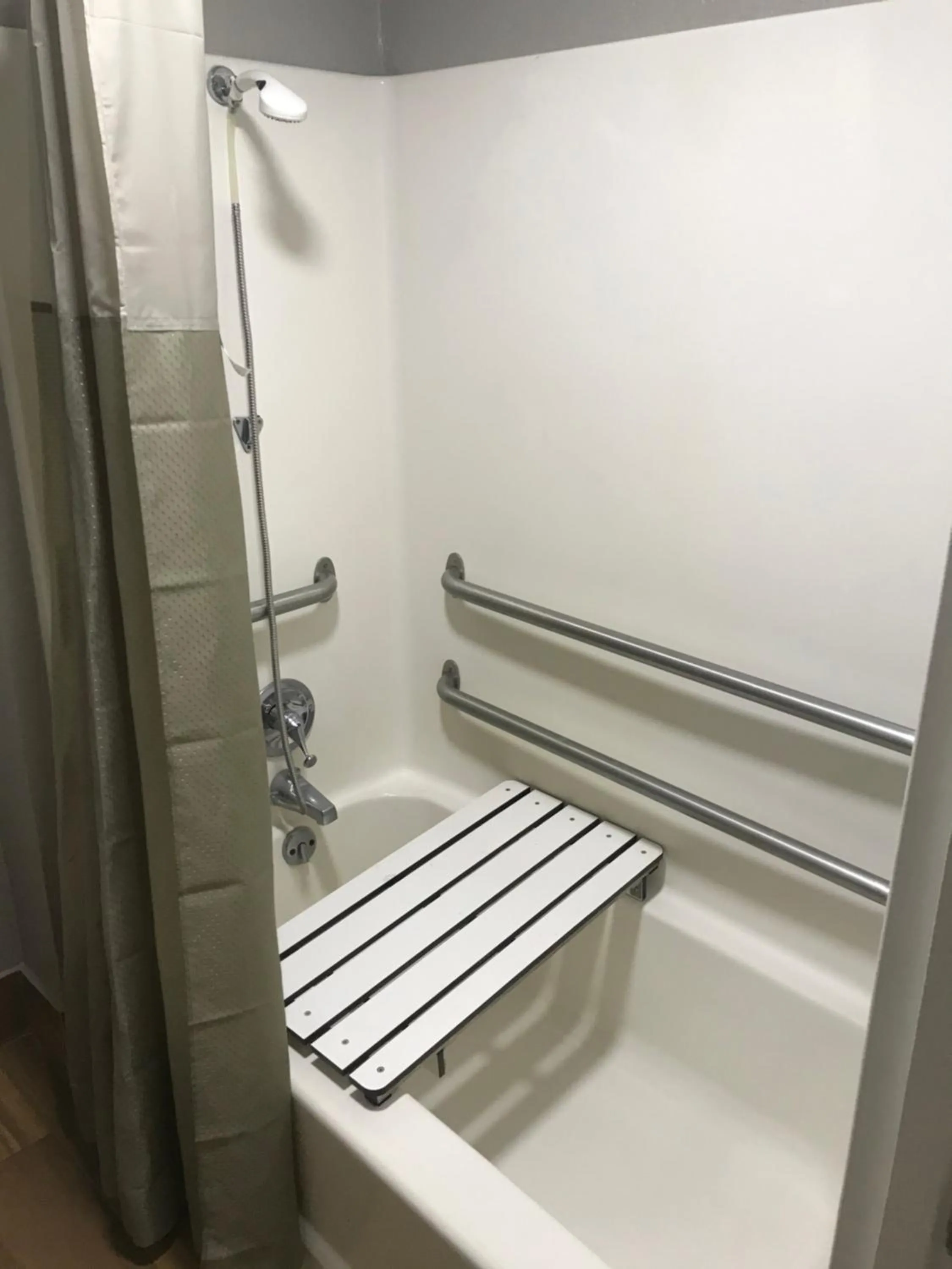 Bathroom in Motel 6-Troutville, VA