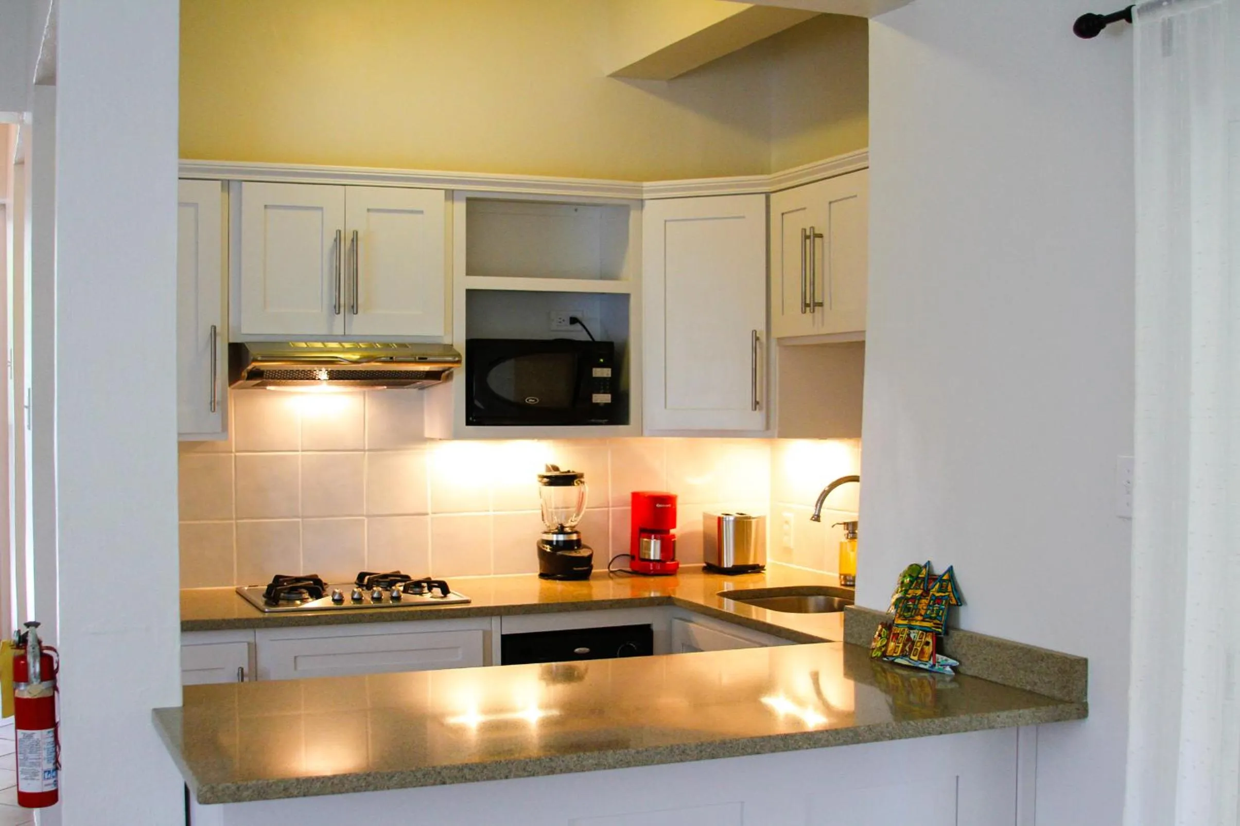 Coffee/tea facilities in Antigua Village Beach Resort