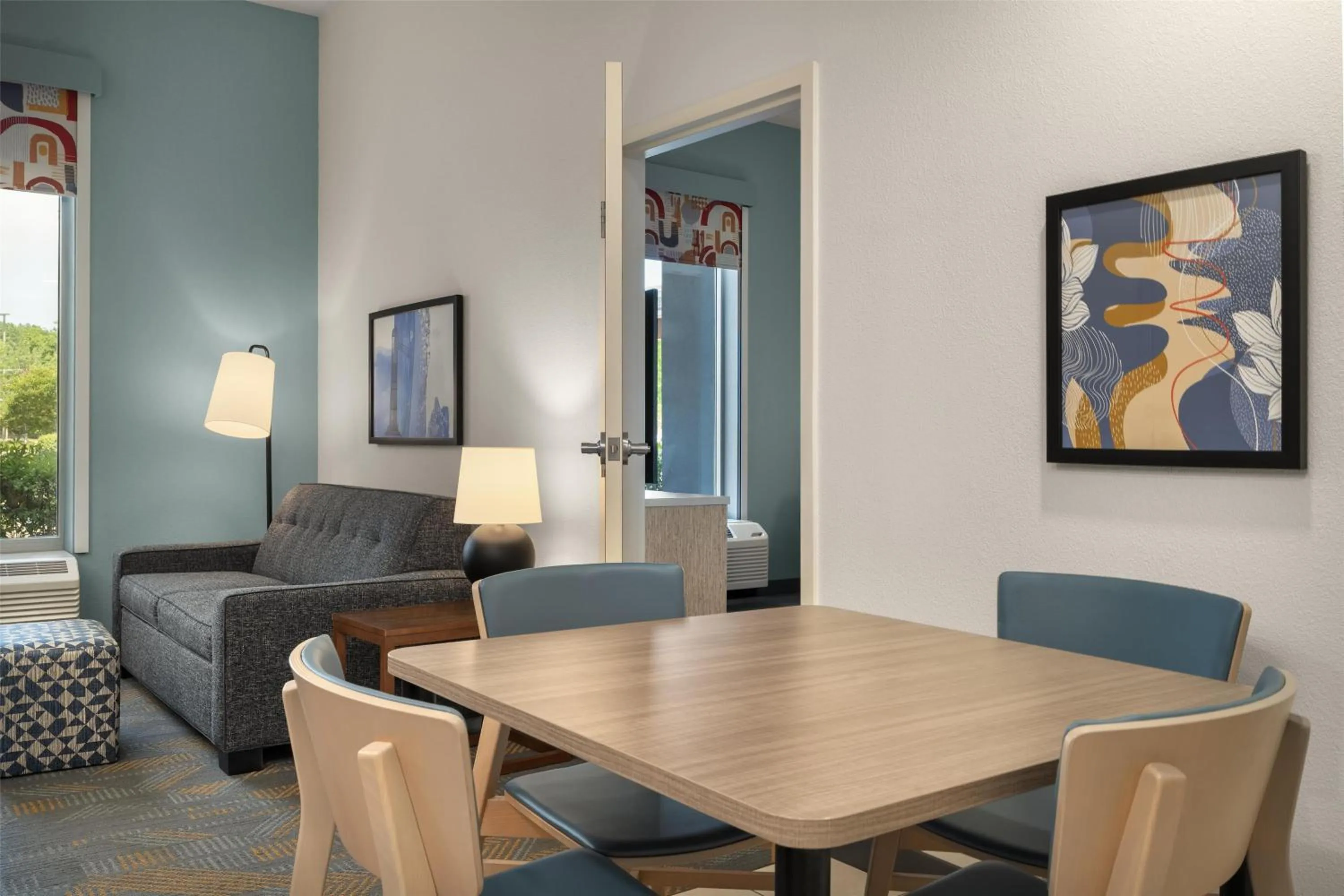 Living room in Home2 Suites by Hilton Lexington Park Patuxent River NAS, MD