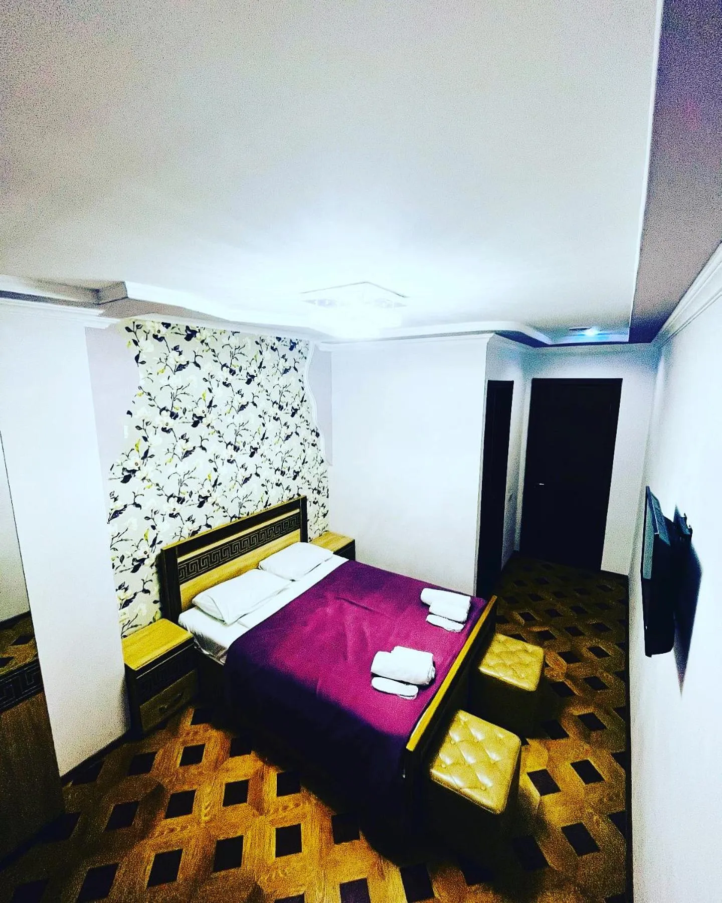 Bed in Georgian Palace Hotel