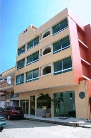 Facade/entrance in Hotel California