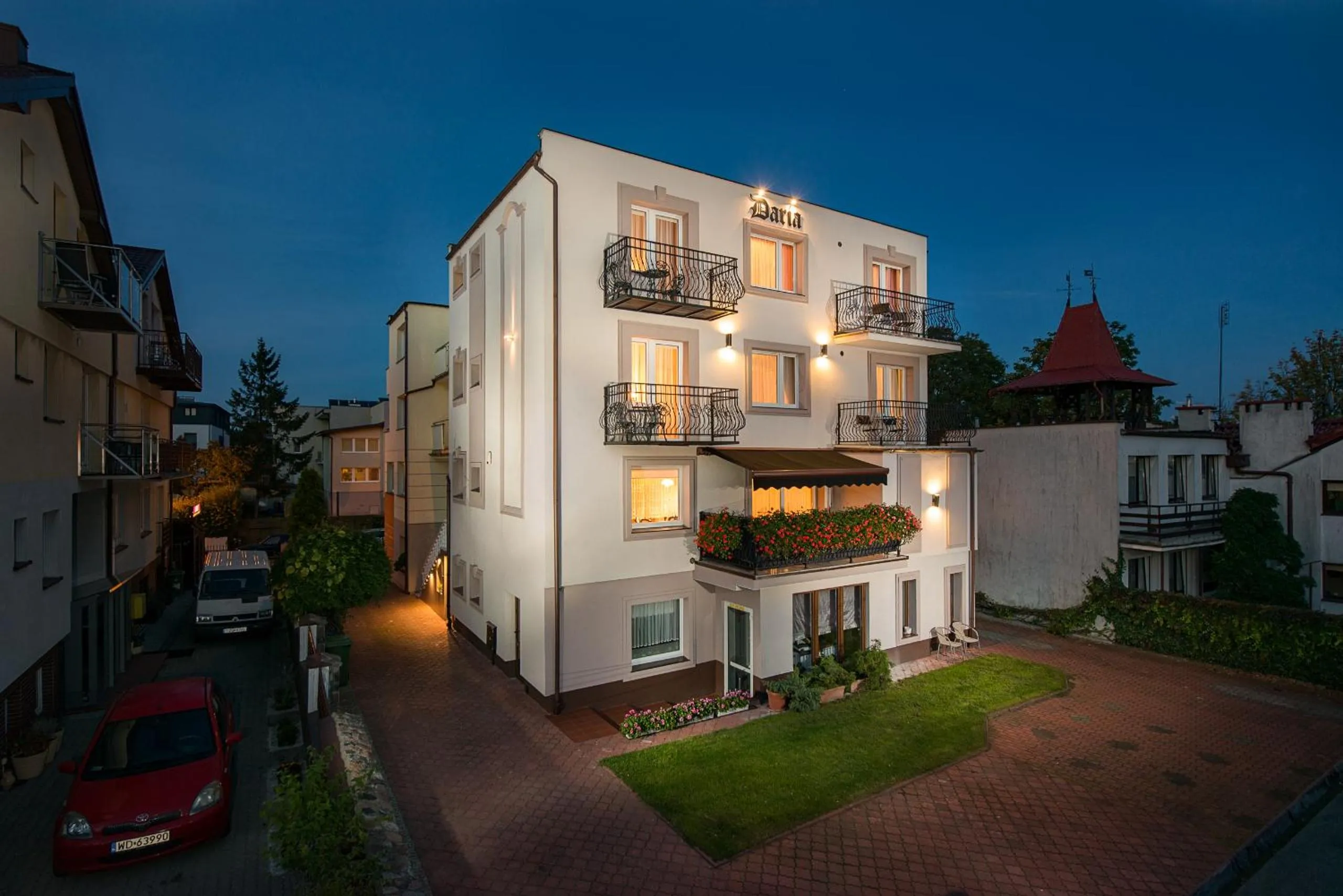 Property building in Willa Daria