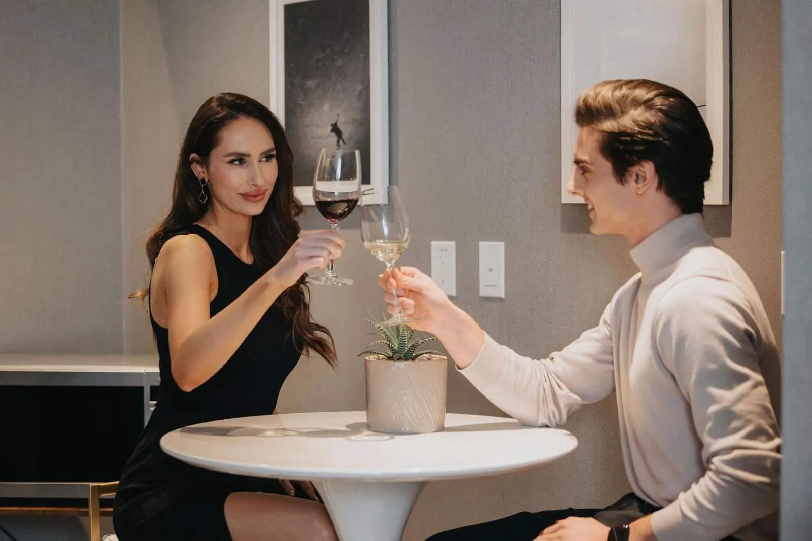 Lounge or bar in EXchange Hotel Vancouver