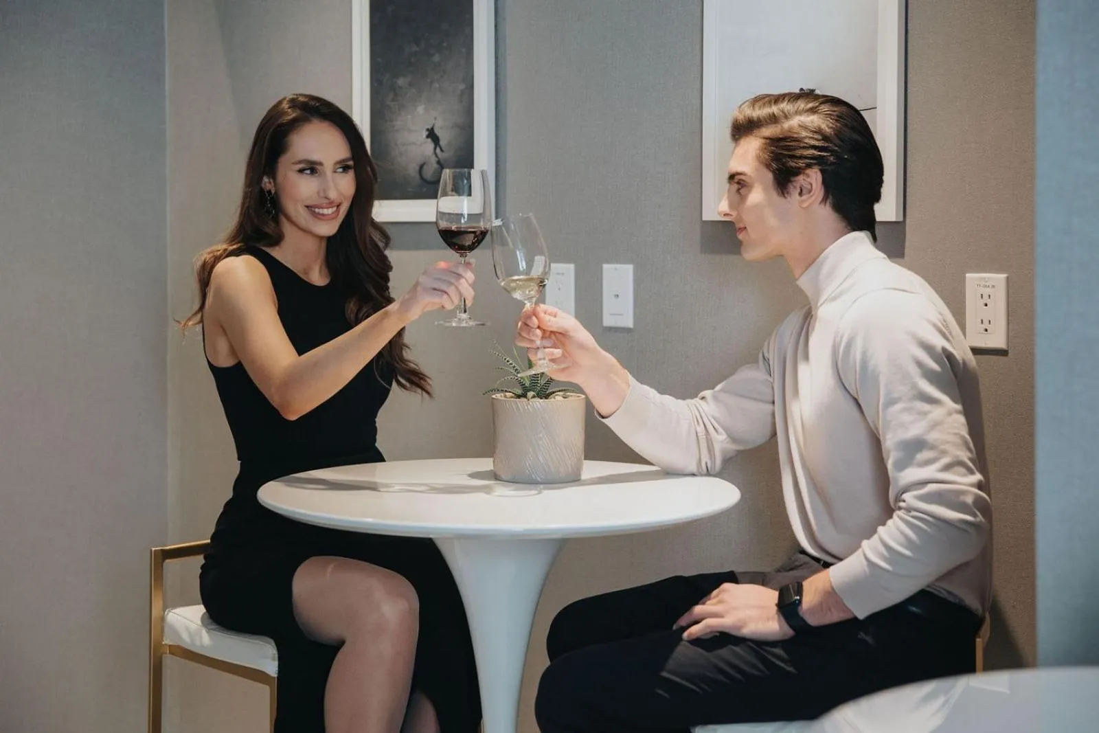 Lounge or bar in EXchange Hotel Vancouver