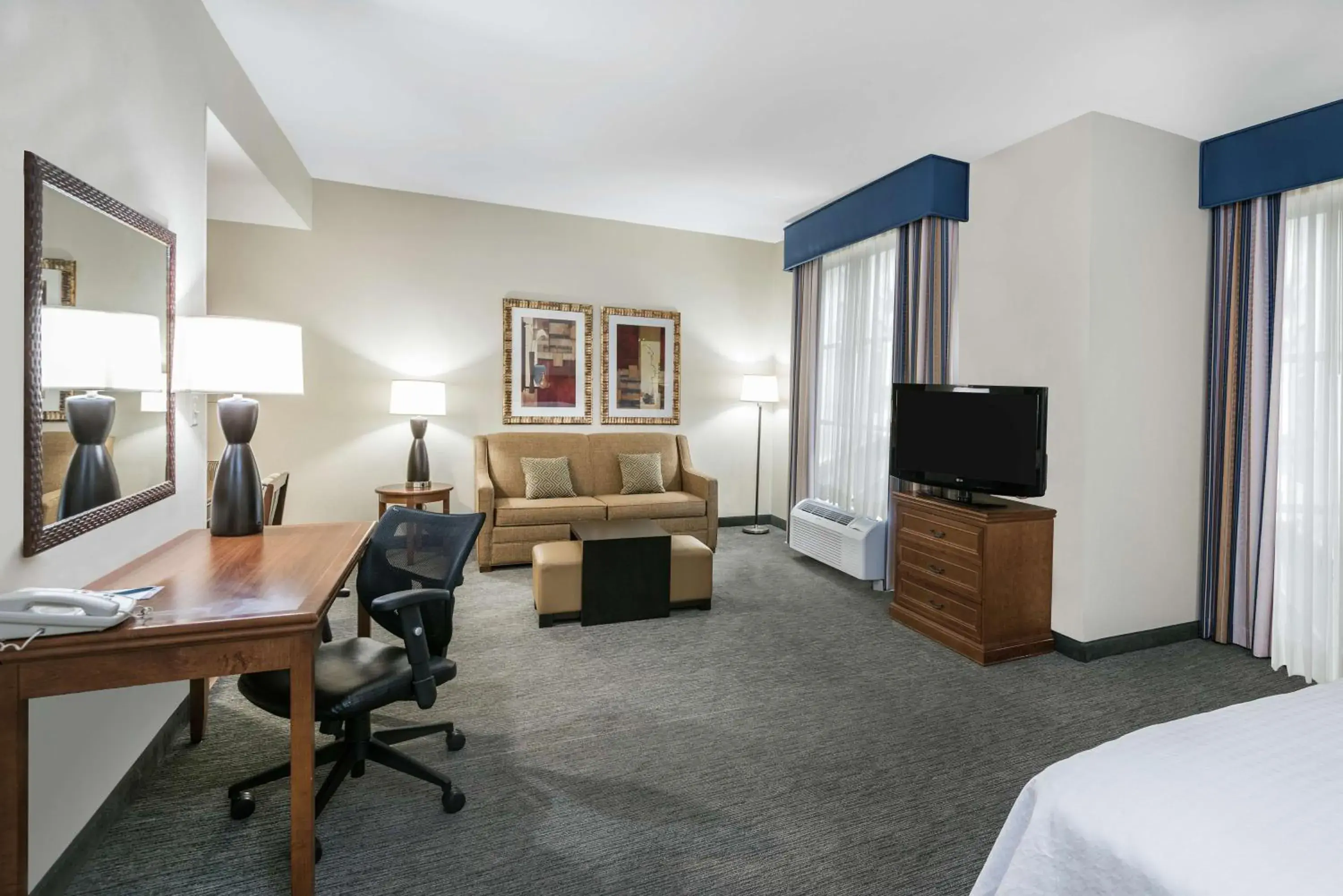Bedroom, Bed in Homewood Suites Laredo at Mall Del Norte Bedroom, Bed in Homewood Suites Laredo at Mall Del Norte