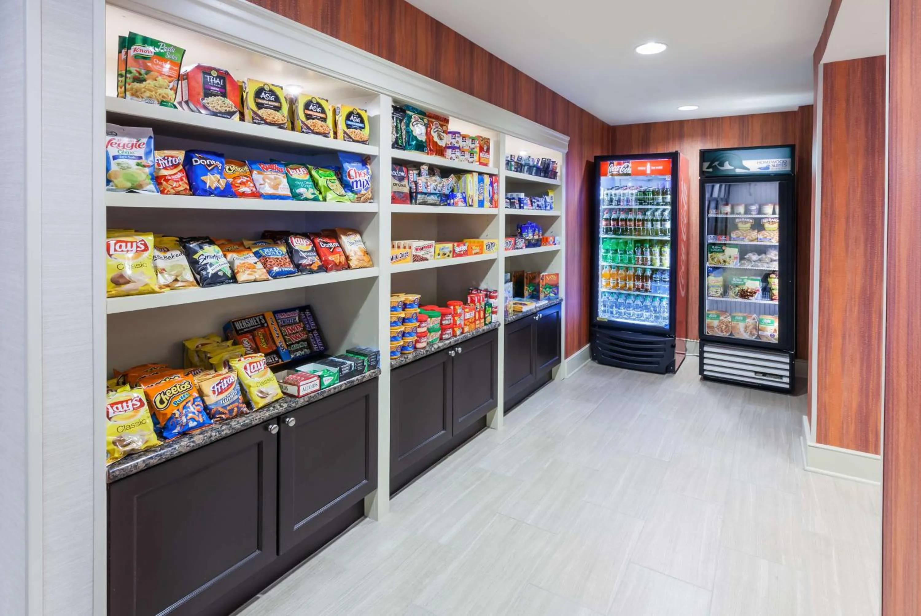 Restaurant/places to eat in Homewood Suites Laredo at Mall Del Norte