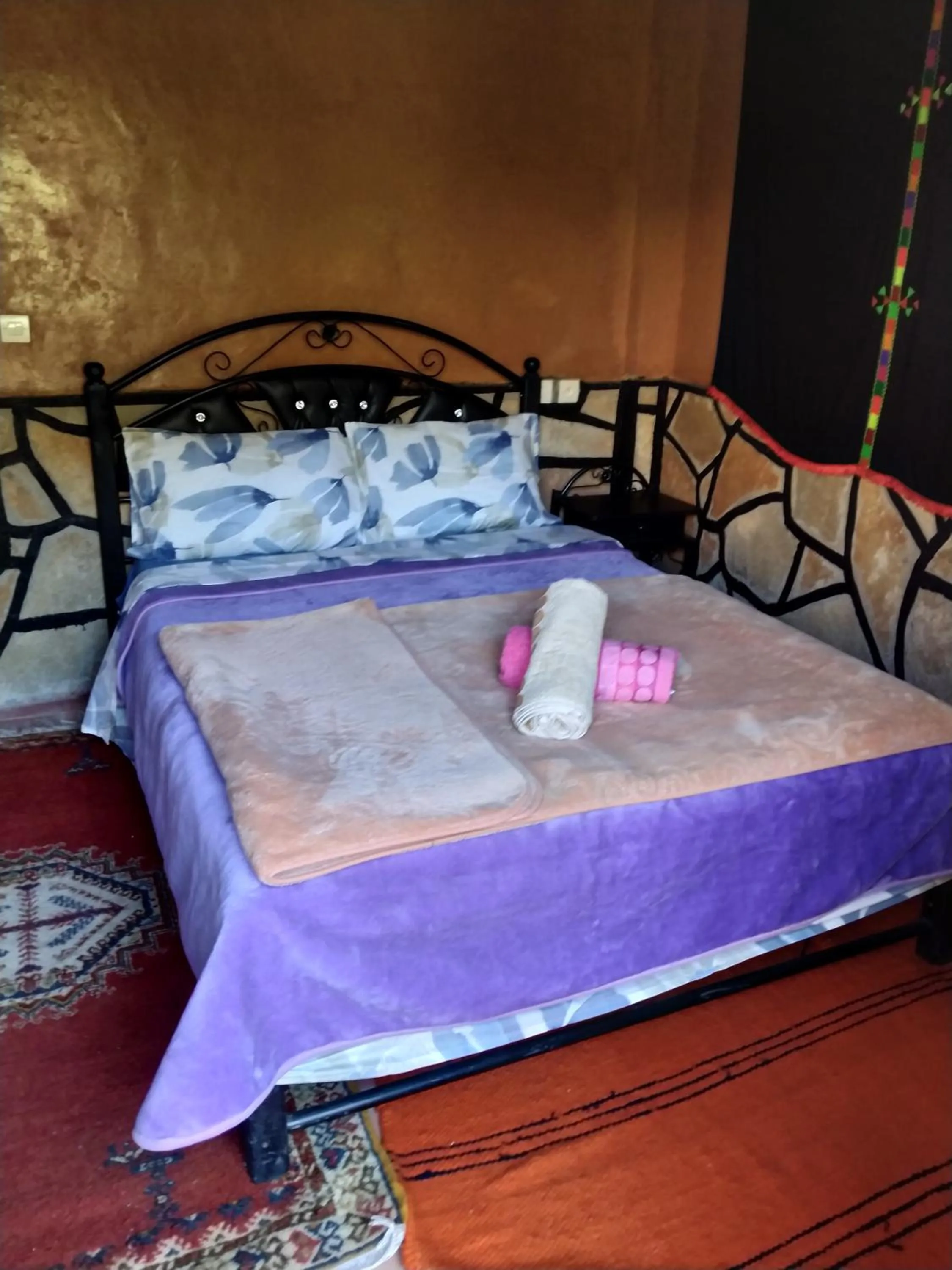 Bed in auberge restaurant tizgui