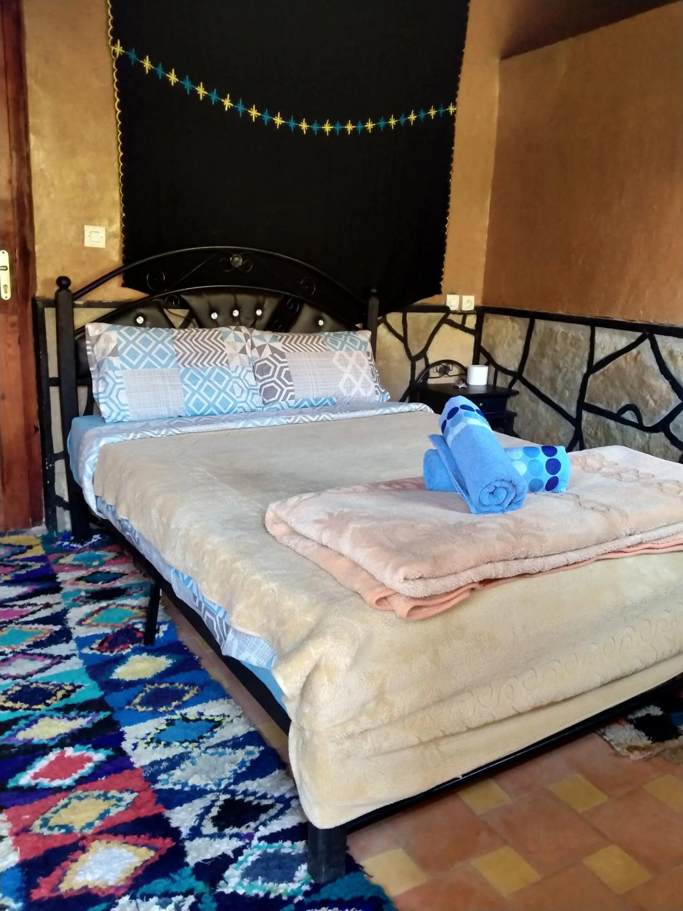 Bed in auberge restaurant tizgui