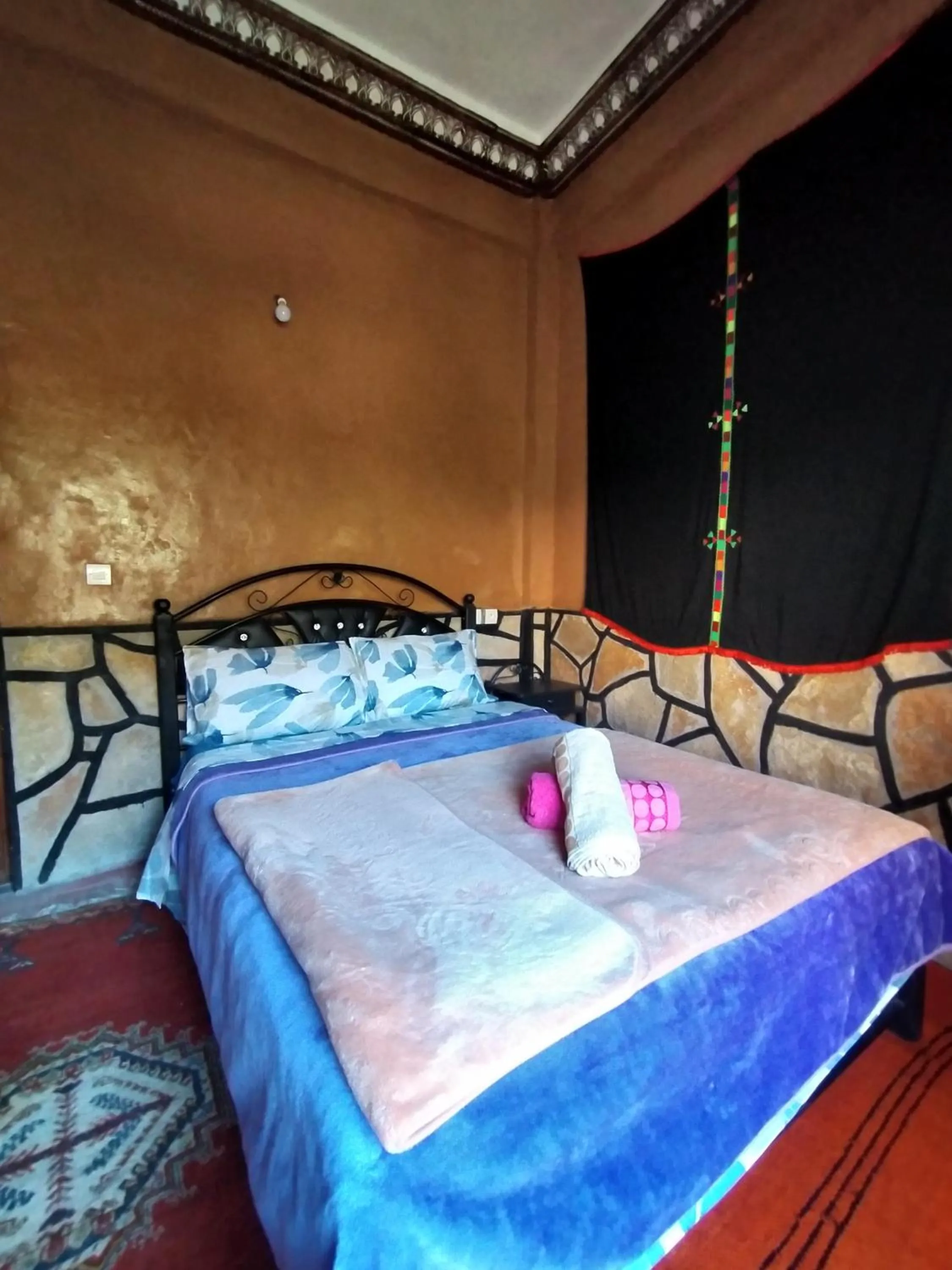 Bed in auberge restaurant tizgui