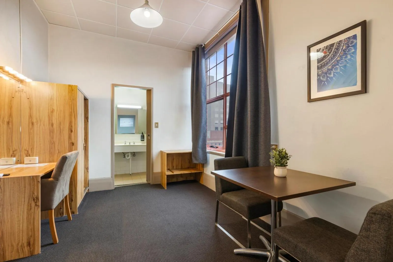 Seating area in Adelaide Paringa